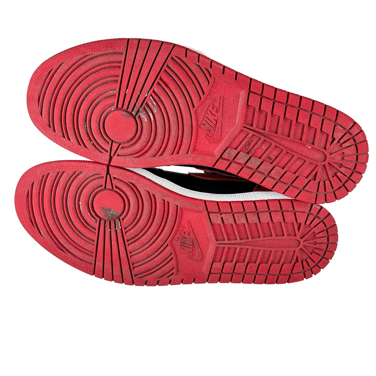 555088 023 Jordan 1 Retro Criado (2013)