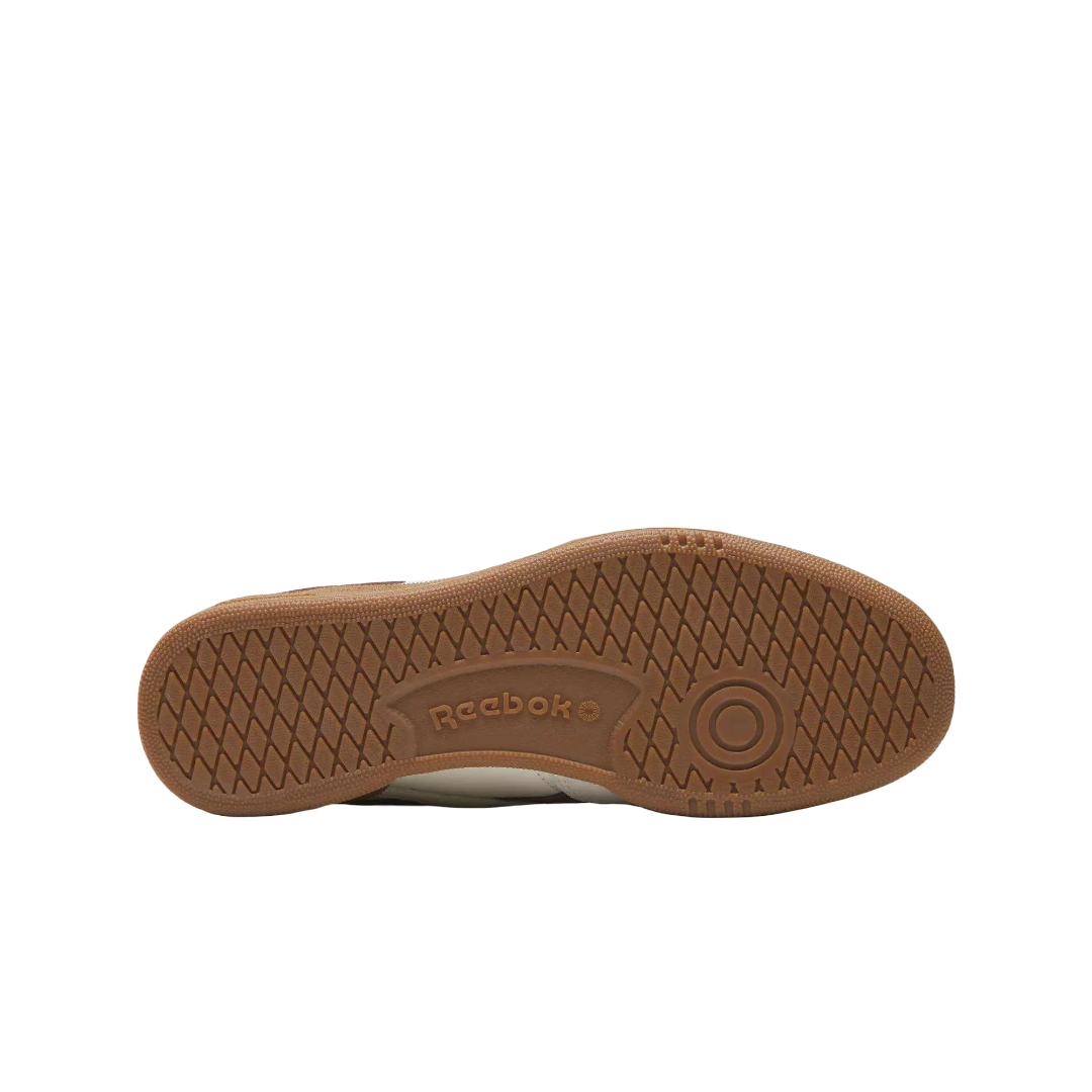 100278993 Reebok Club C Revenge Vintage Shoes Chalk Brown
