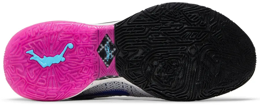 FN5154 001 Nike LeBron 20 EYBL