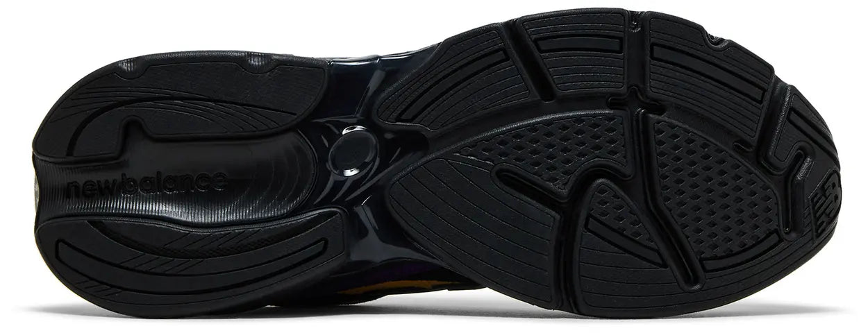 U2010KTF New Balance 2010 Kith Black Multi