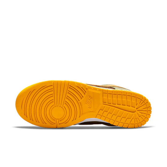 DH5360 300 Nike Dunk Low Oliva polvoriento (2021/2023)