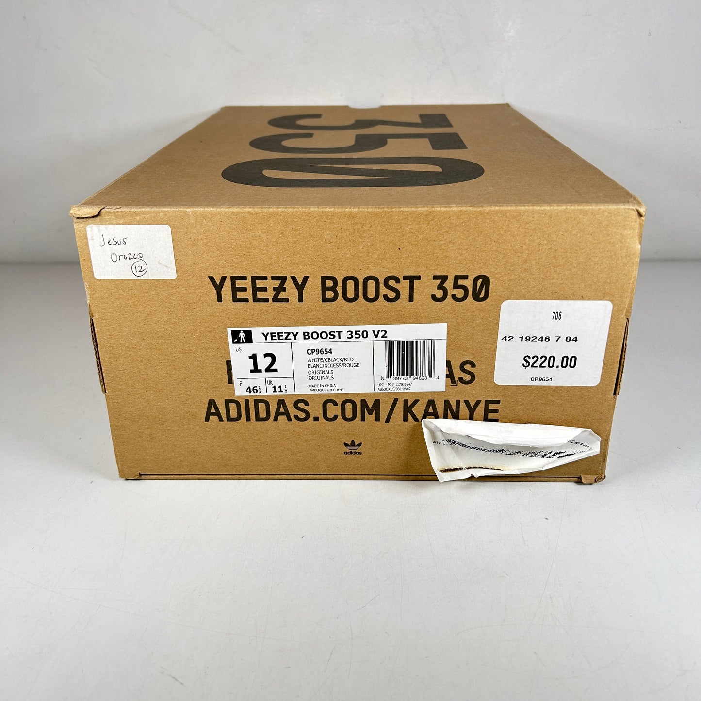 CP9654 Yeezy 350 V2 Cebra
