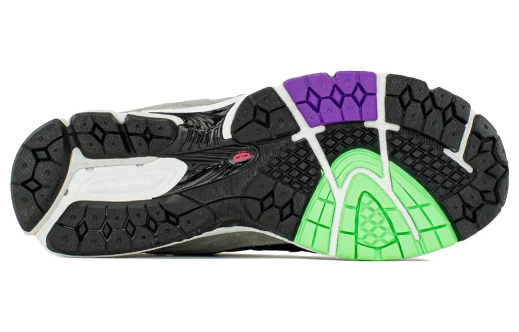 M2002RDT New Balance 2002R DTLR Masquerade