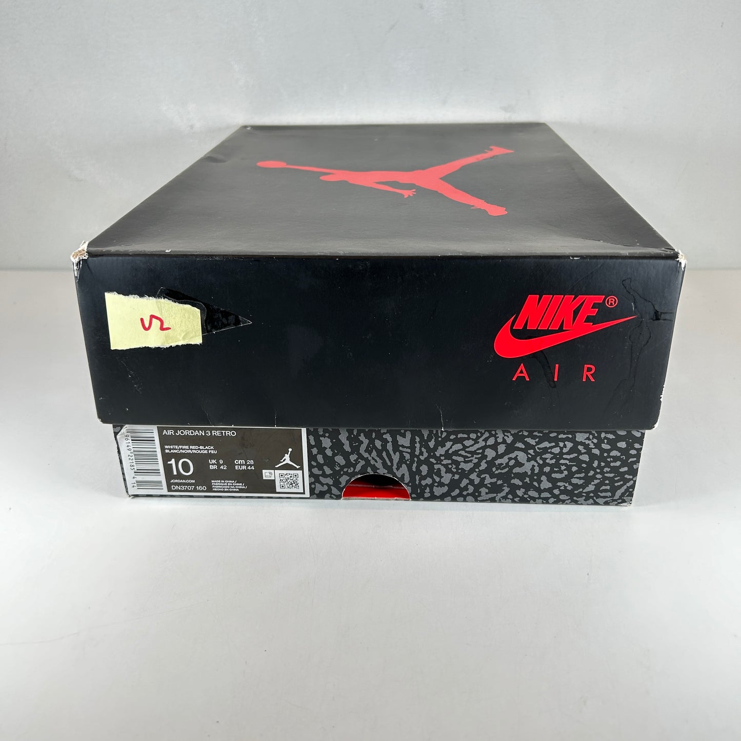 DN3707 160 Jordan 3 Retro Rojo fuego (2022)