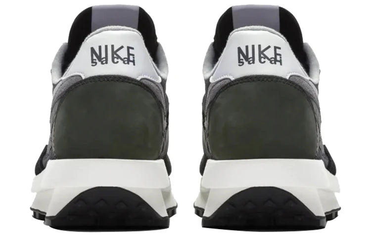 BV0073 001 Nike LD Waffle sacai Black