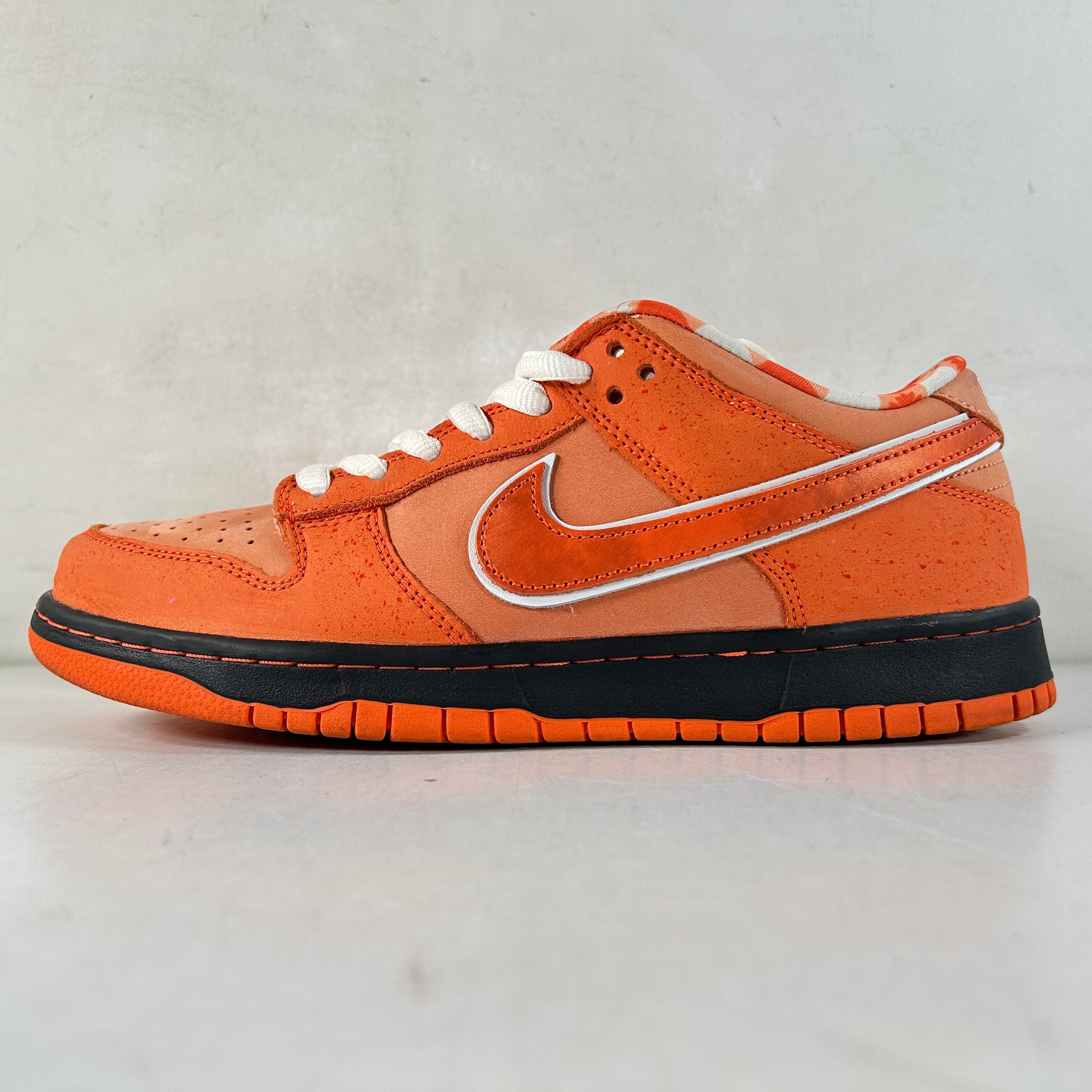 FD8776 800 Nike SB Dunk Low Concepts Orange Lobster [USED] - 8.5 M