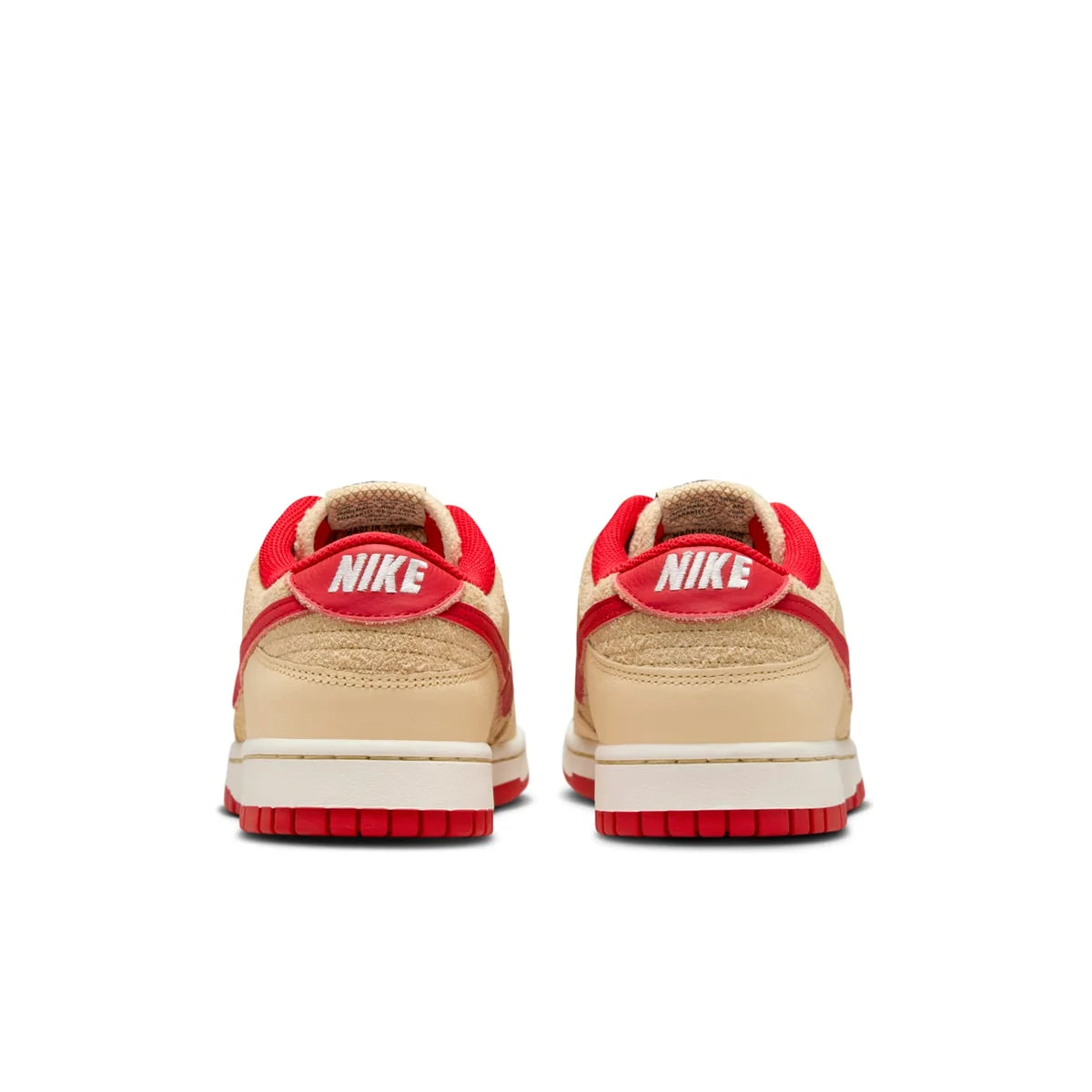 HJ9100 294 Nike Dunk Low Retro SE Strawberry Waffle