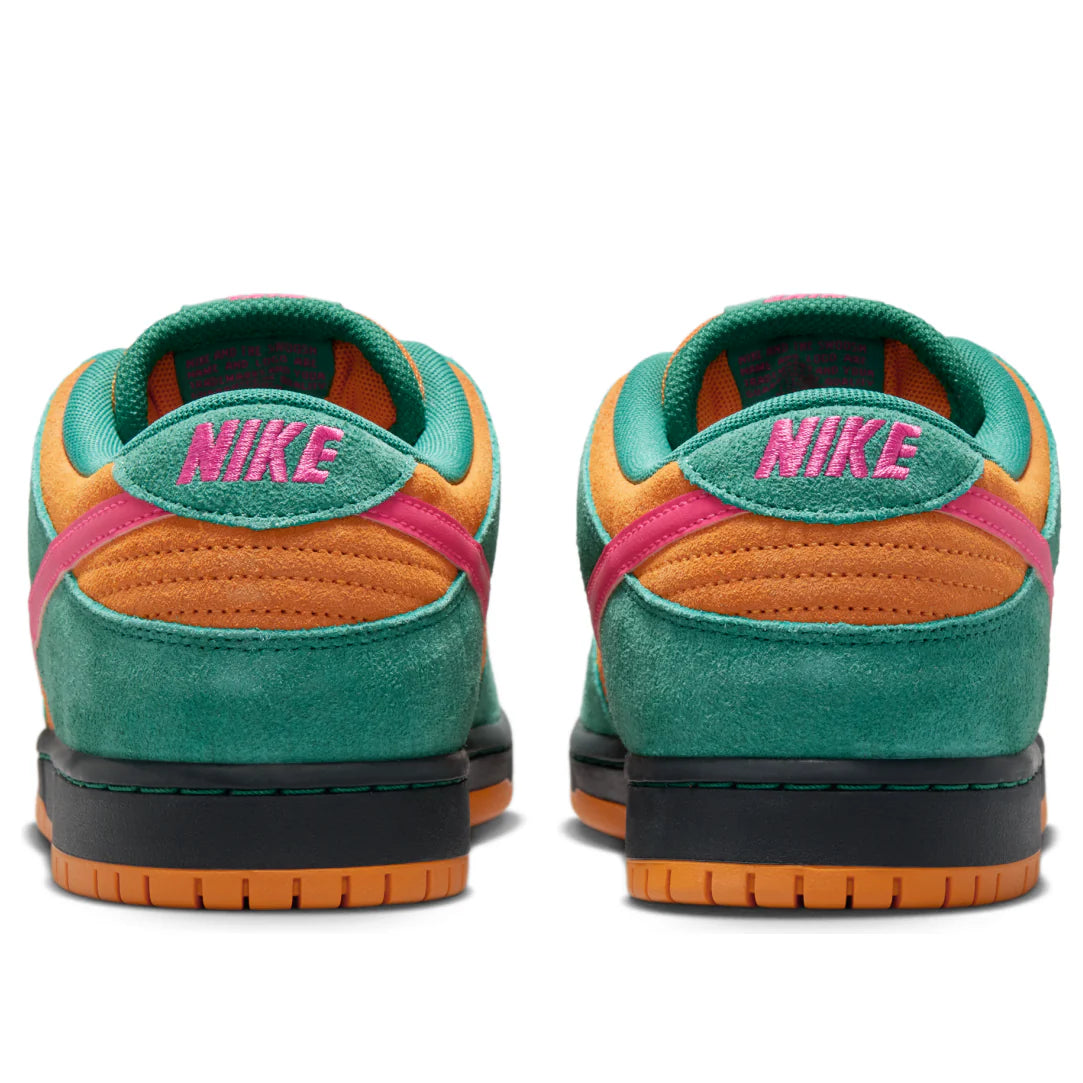 HQ1625 301 Nike SB Dunk Low Pro Green Noise Watermelon