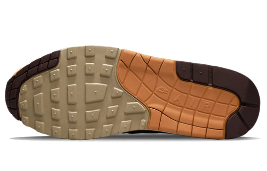 DH1348 001 Nike Air Max 1 Patta Waves Monarca