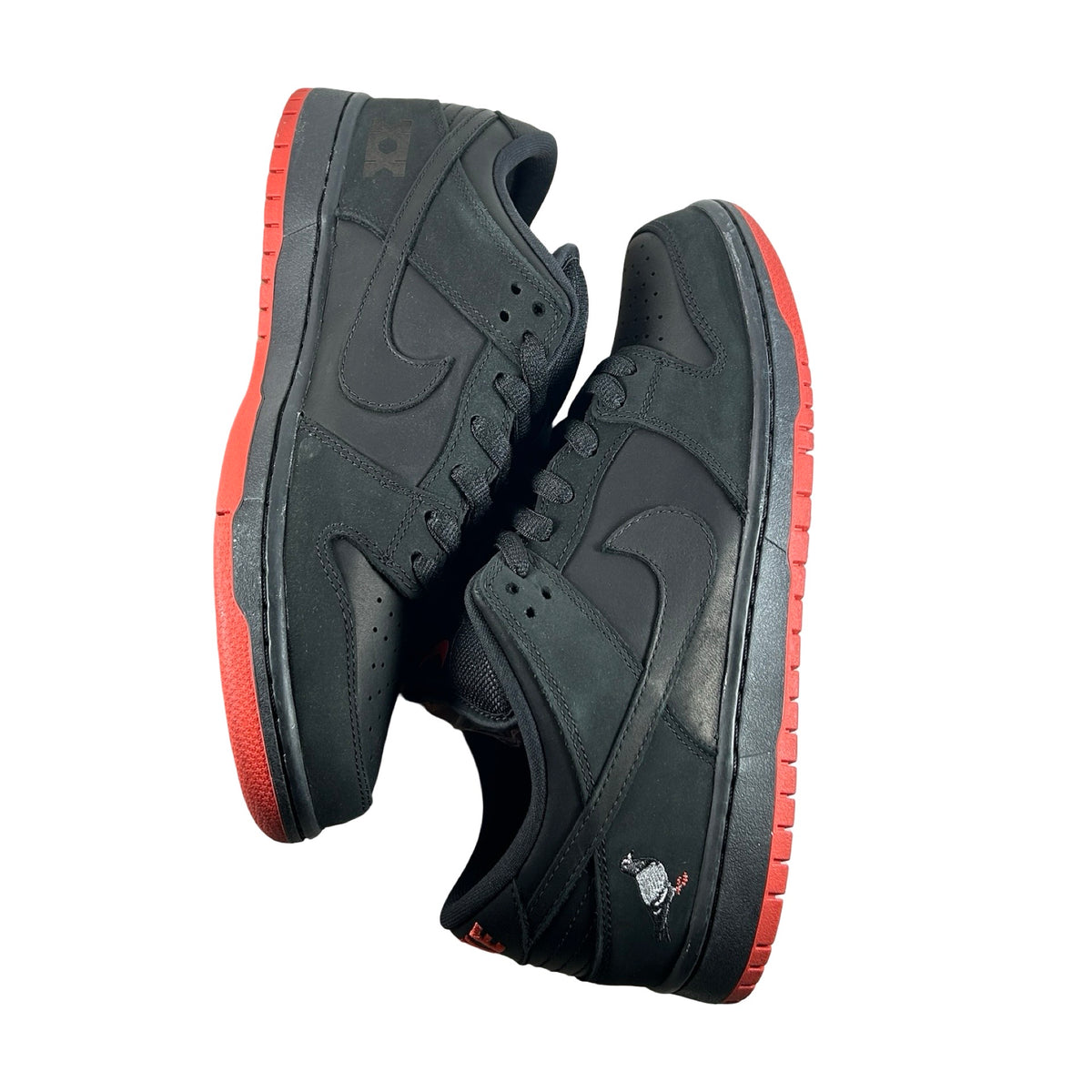 883232 008 Nike SB Dunk Low Black Pigeon - 9.5 M (Lasered Engraved)