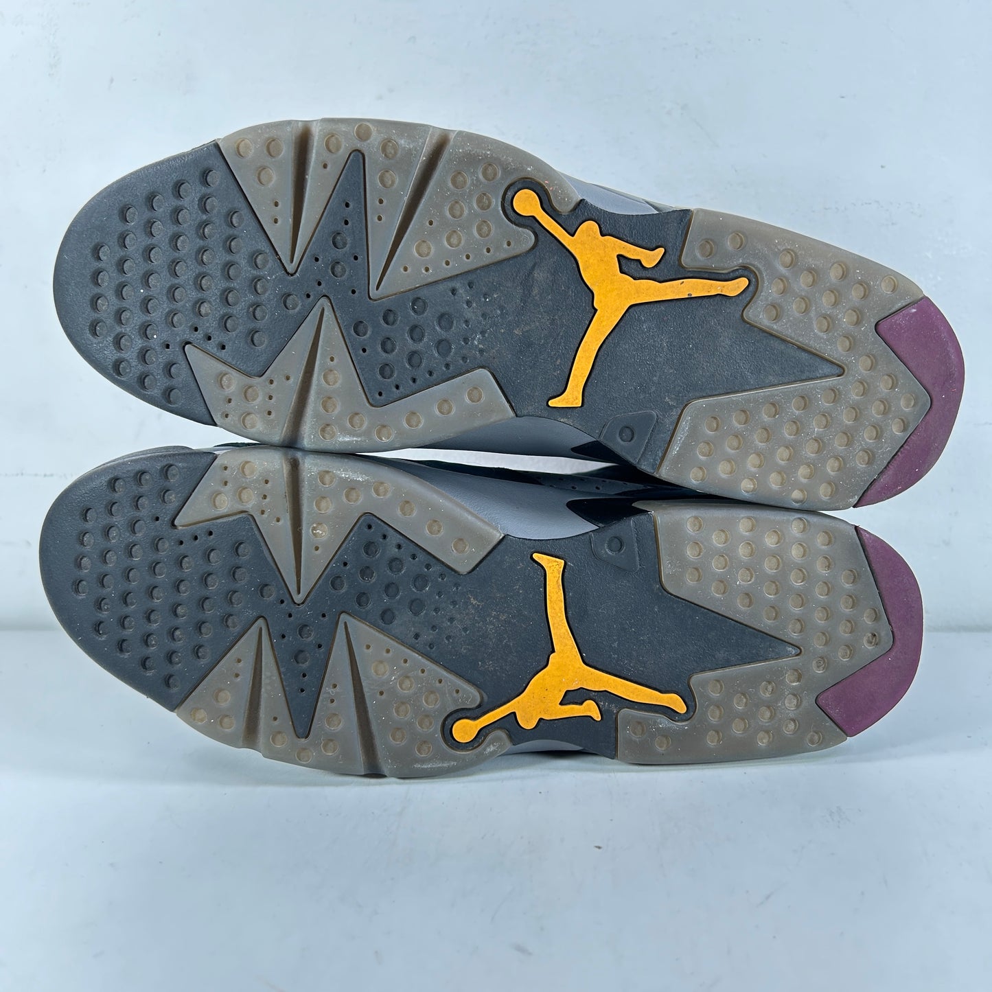 CT8529 063 Jordan 6 Retro Burdeos