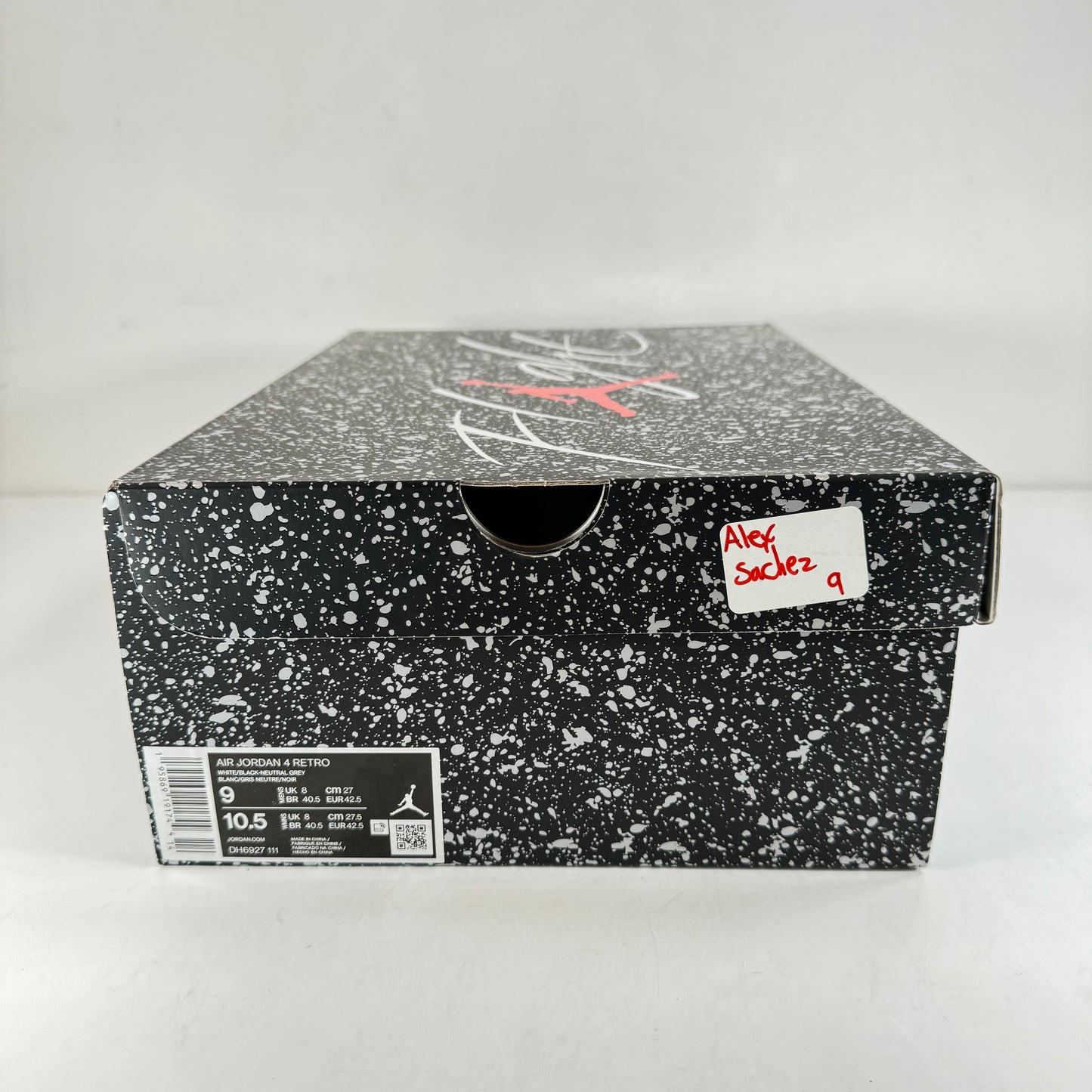 DH6927 111 Jordan 4 Retro Militar Negro