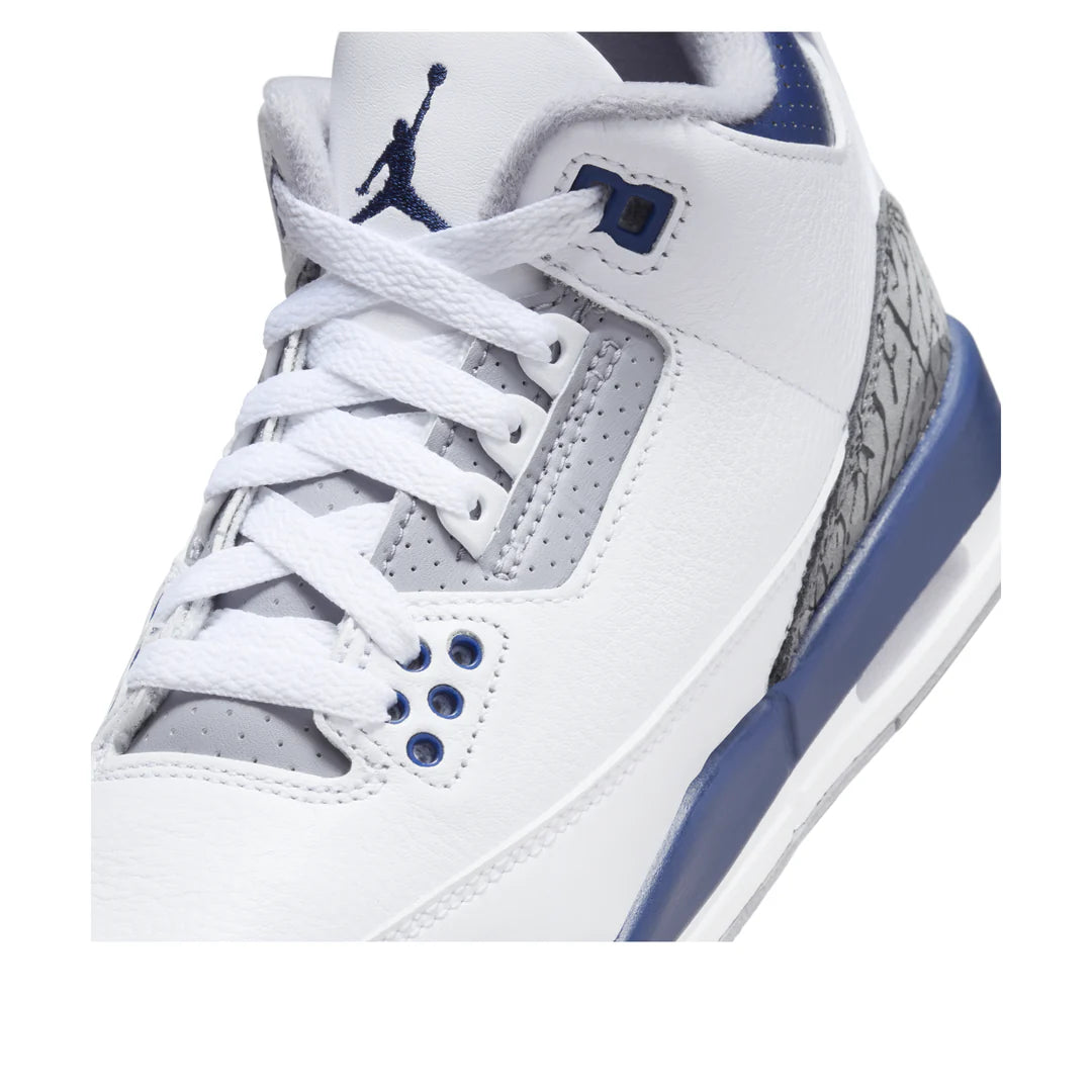 DM0967 140 Air Jordan 3 Retro Midnight Navy (GS)