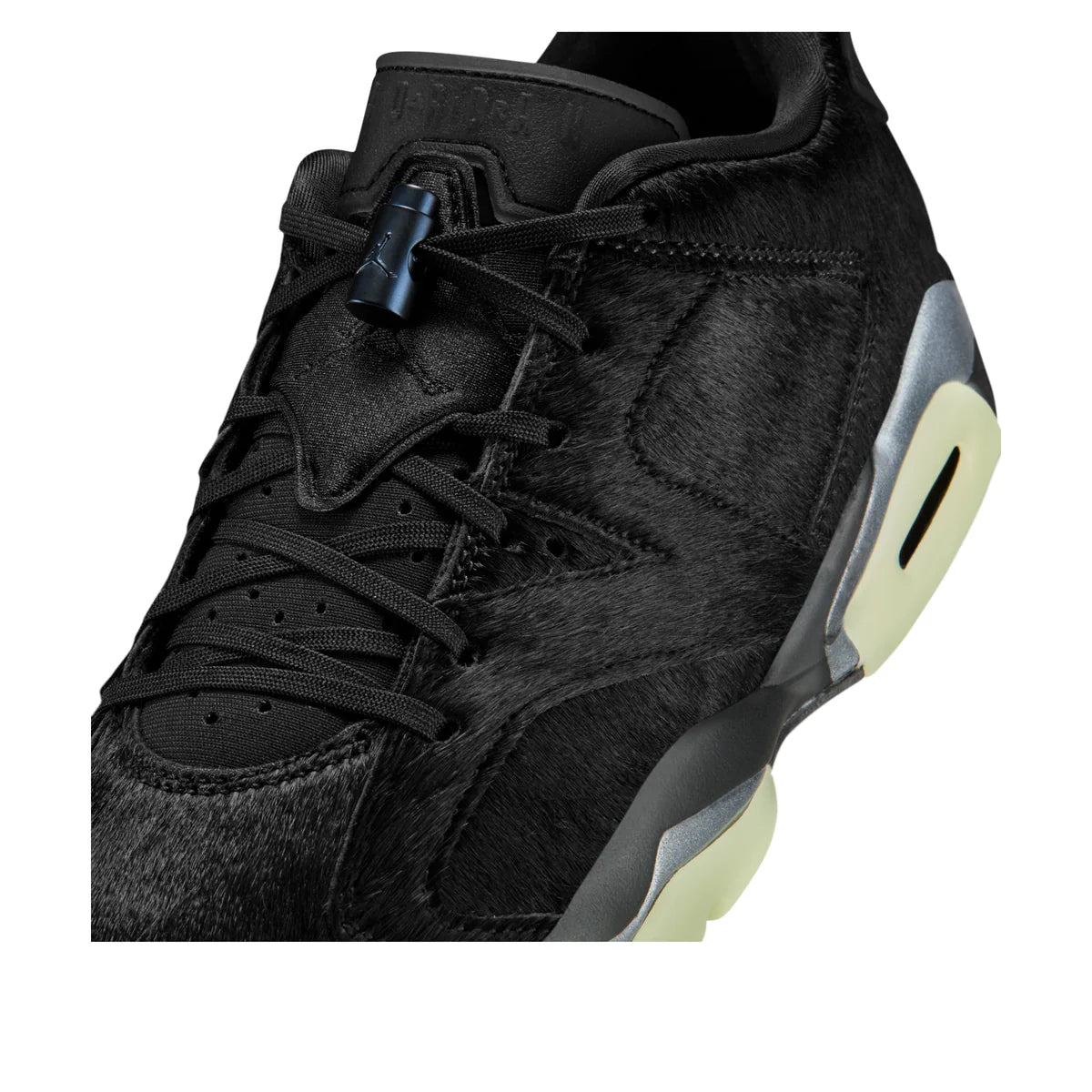 IO9786 001 Jordan 6 Retro Low Blackout (Women's)