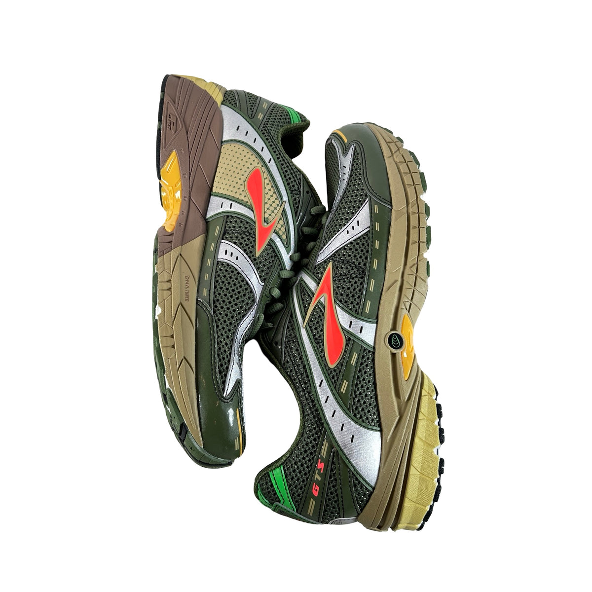 100058 1D 372 Brooks Adrenaline GTS 10 Forest Green Red