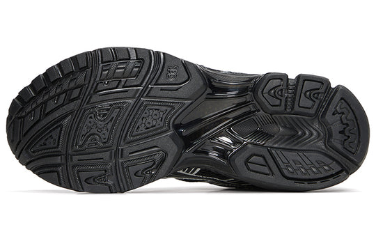 1201A019 006 ASICS Gel-Kayano 14 Black Pure Silver