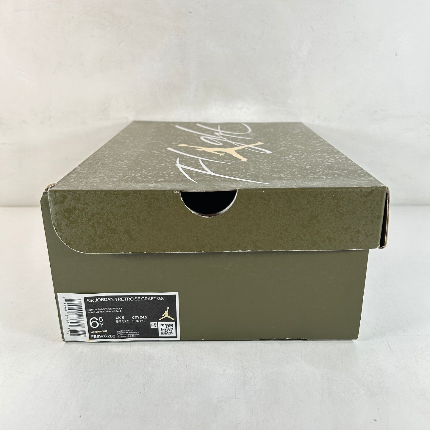 FB9928 200 Jordan 4 Retro SE Craft Oliva medio (GS)