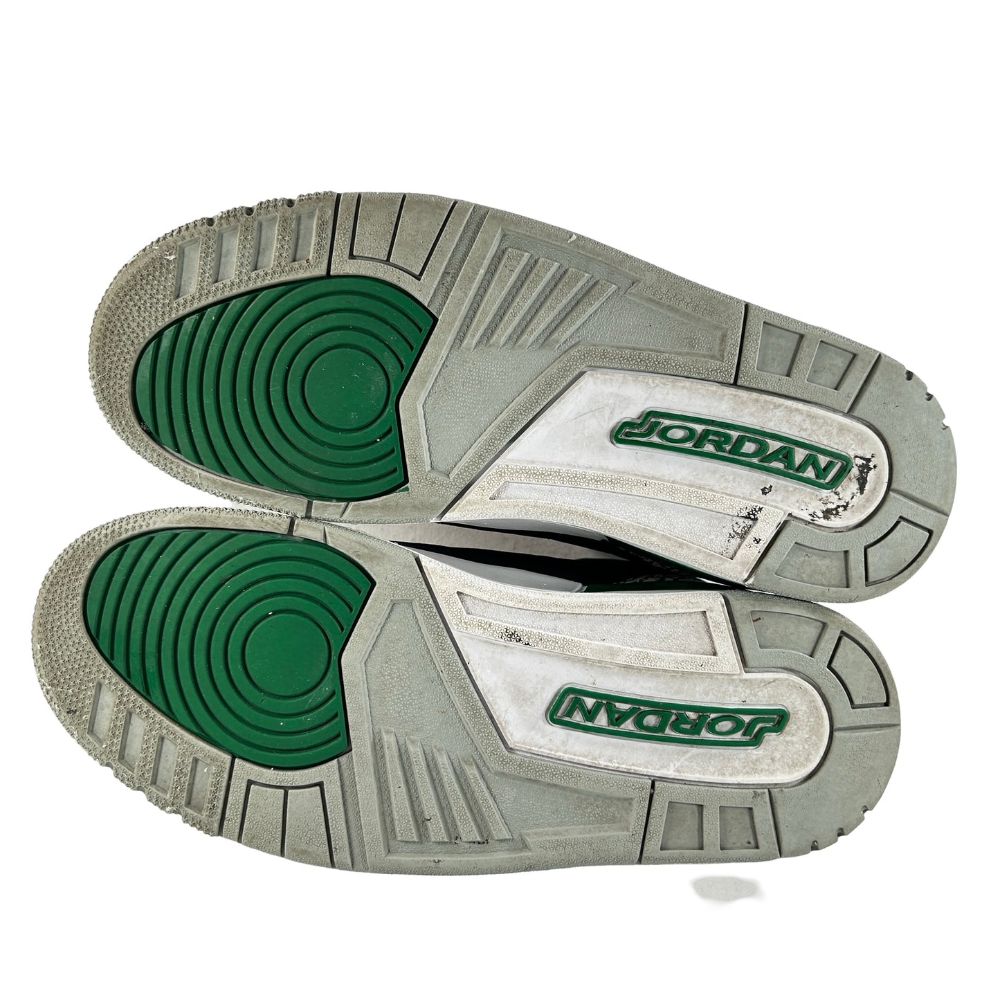 CT8532 030 Jordan 3 Retro Pino Verde