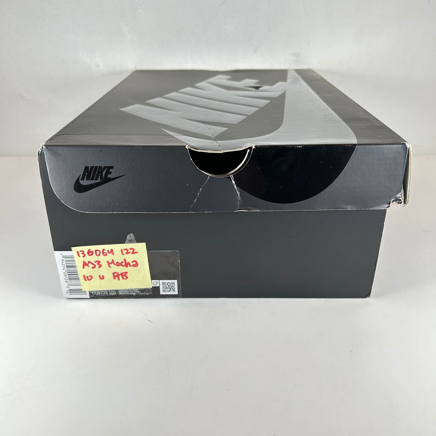 136064 122 Jordan 3 Moca