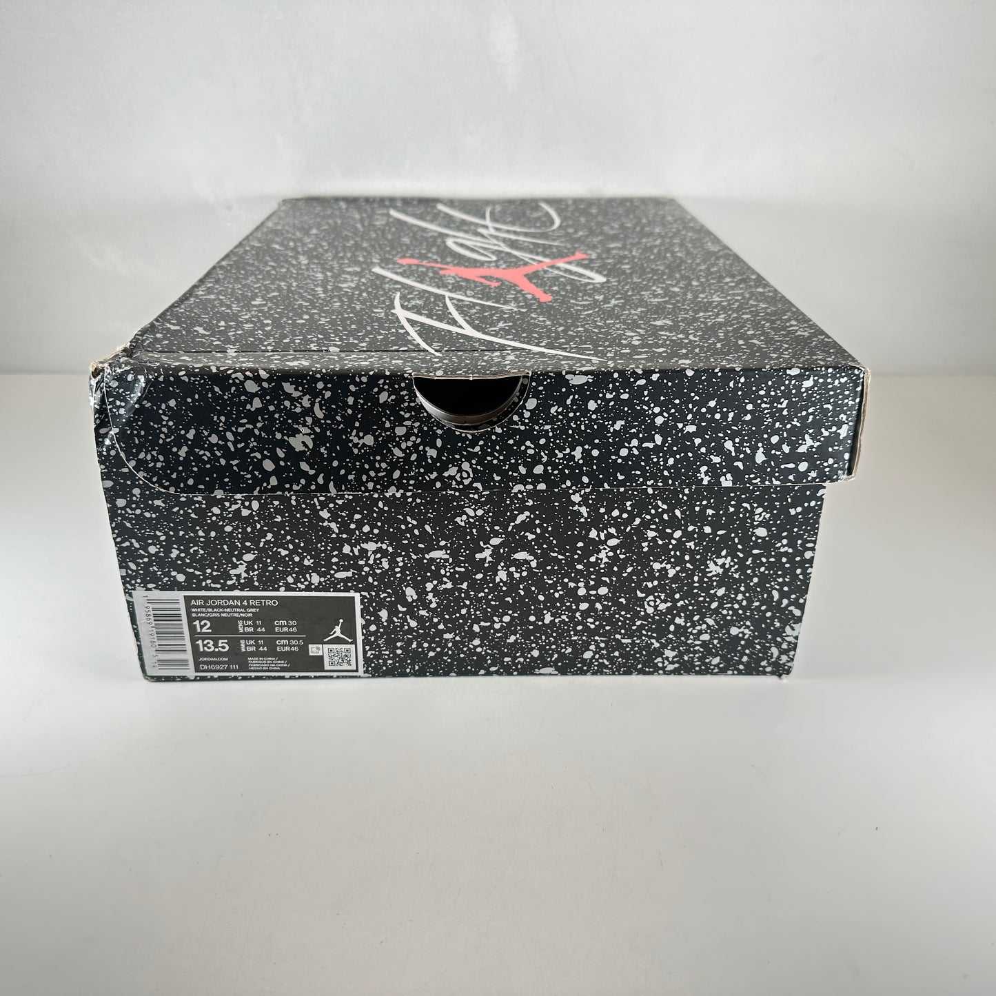 DH6927 111 Jordan 4 Retro Militar Negro