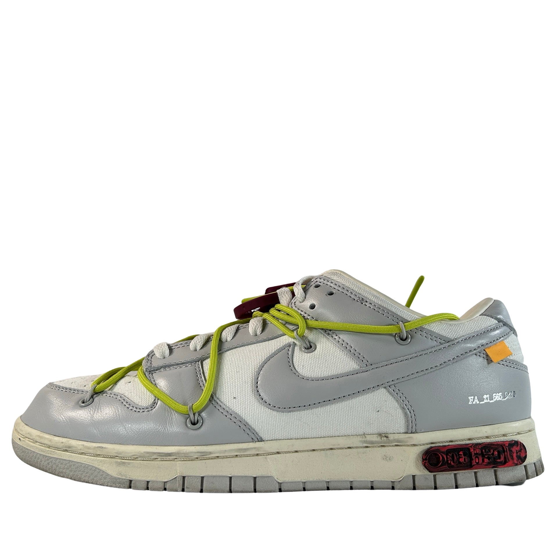 dm1602_106 off white