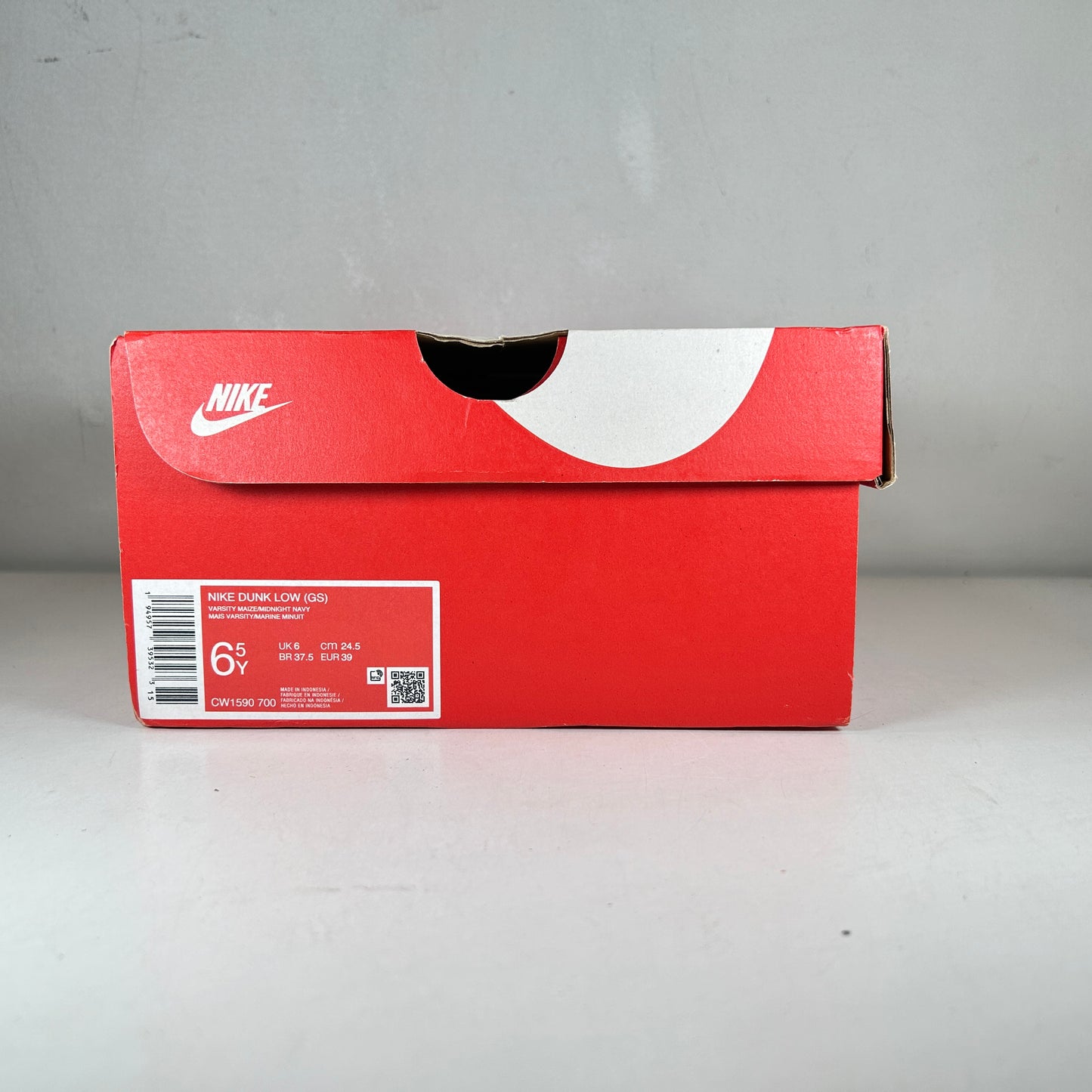 CW1590 700 Nike Dunk Low Michigan (2021) (GS) - 6.5 Y (Used)