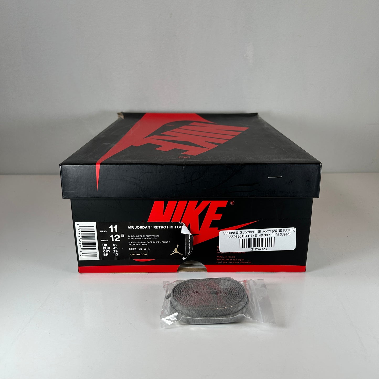 555088 013 Jordan 1 Sombra (2018)