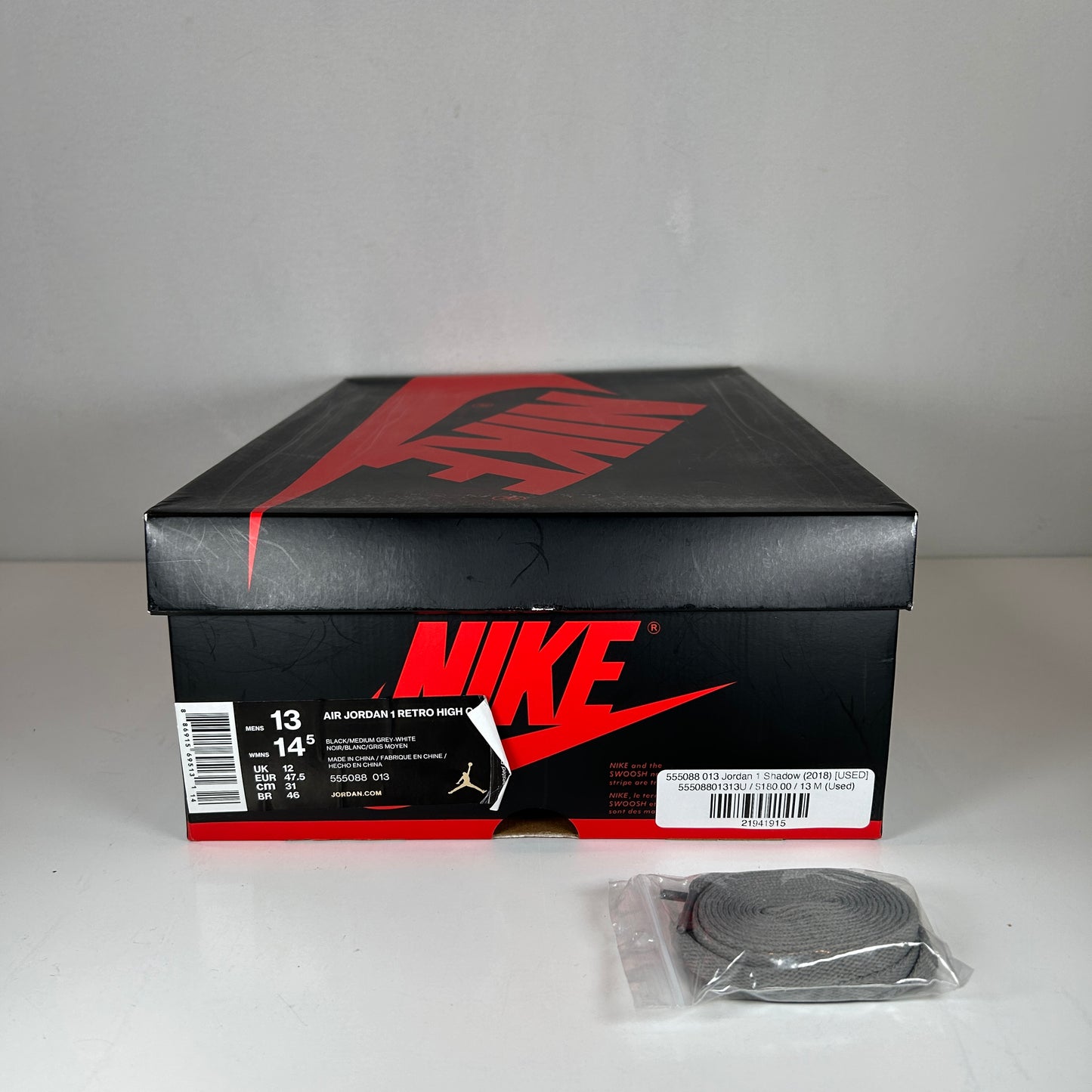 555088 013 Jordan 1 Sombra (2018)