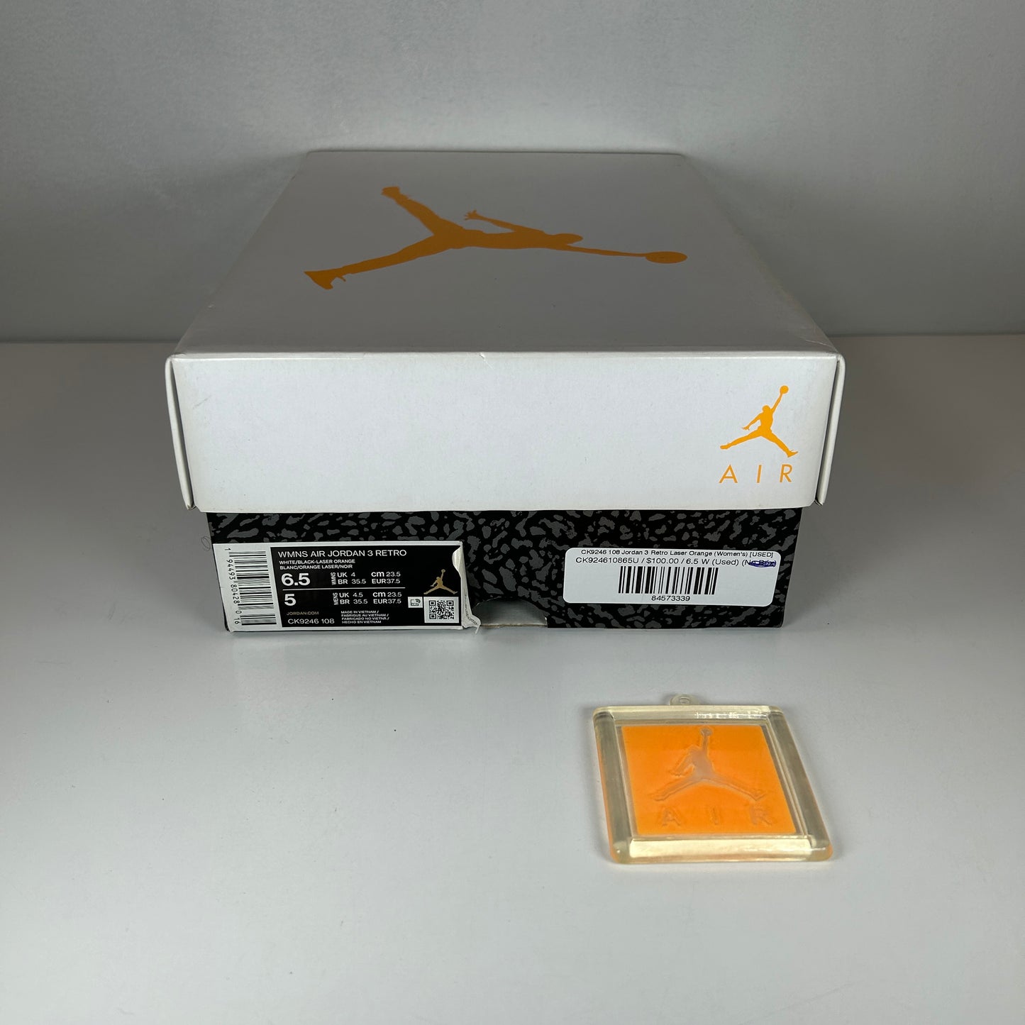 CK9246 108 Jordan 3 Retro Laser Naranja (Mujeres)