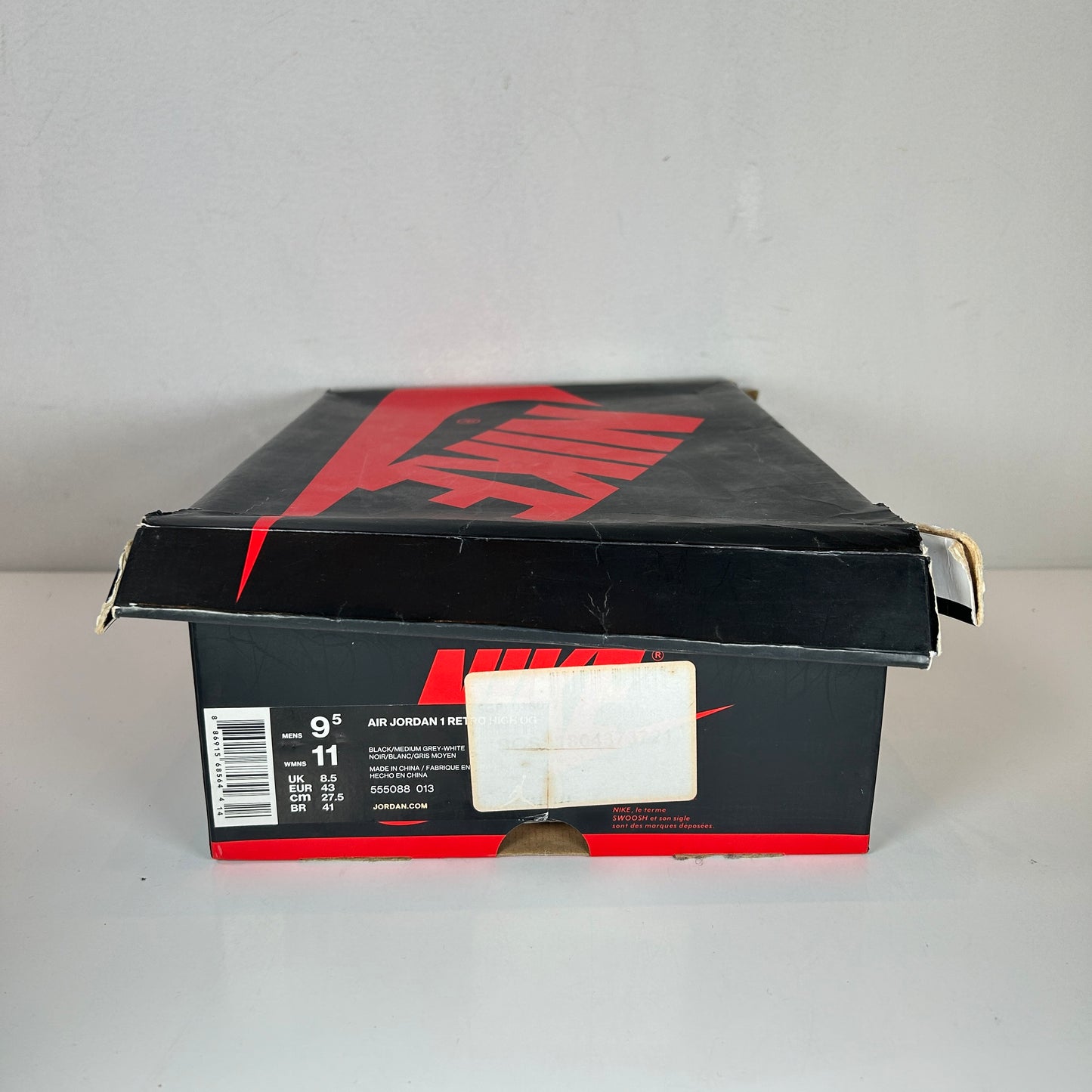 555088 013 Jordan 1 Sombra (2018)