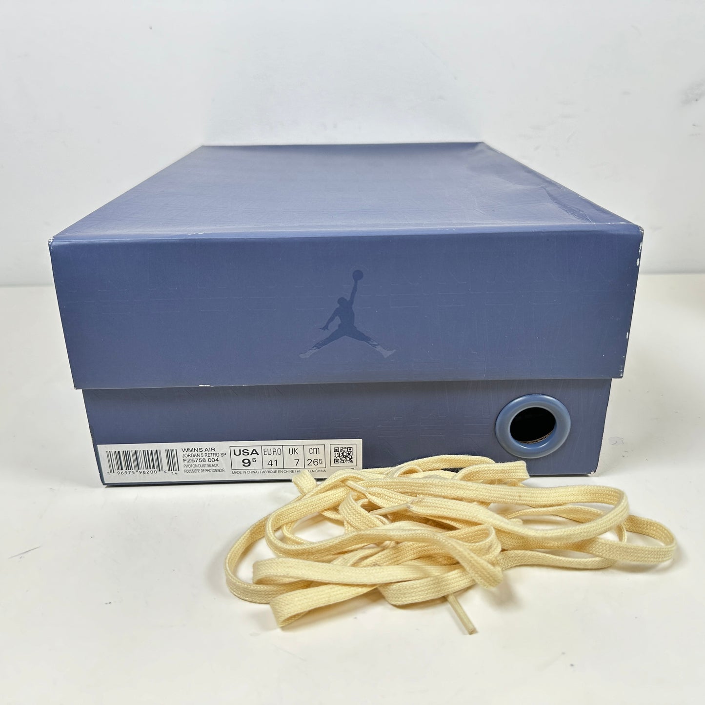 FZ5758 004 Jordan 5 Retro A Ma Maniere Dawn (Mujeres)