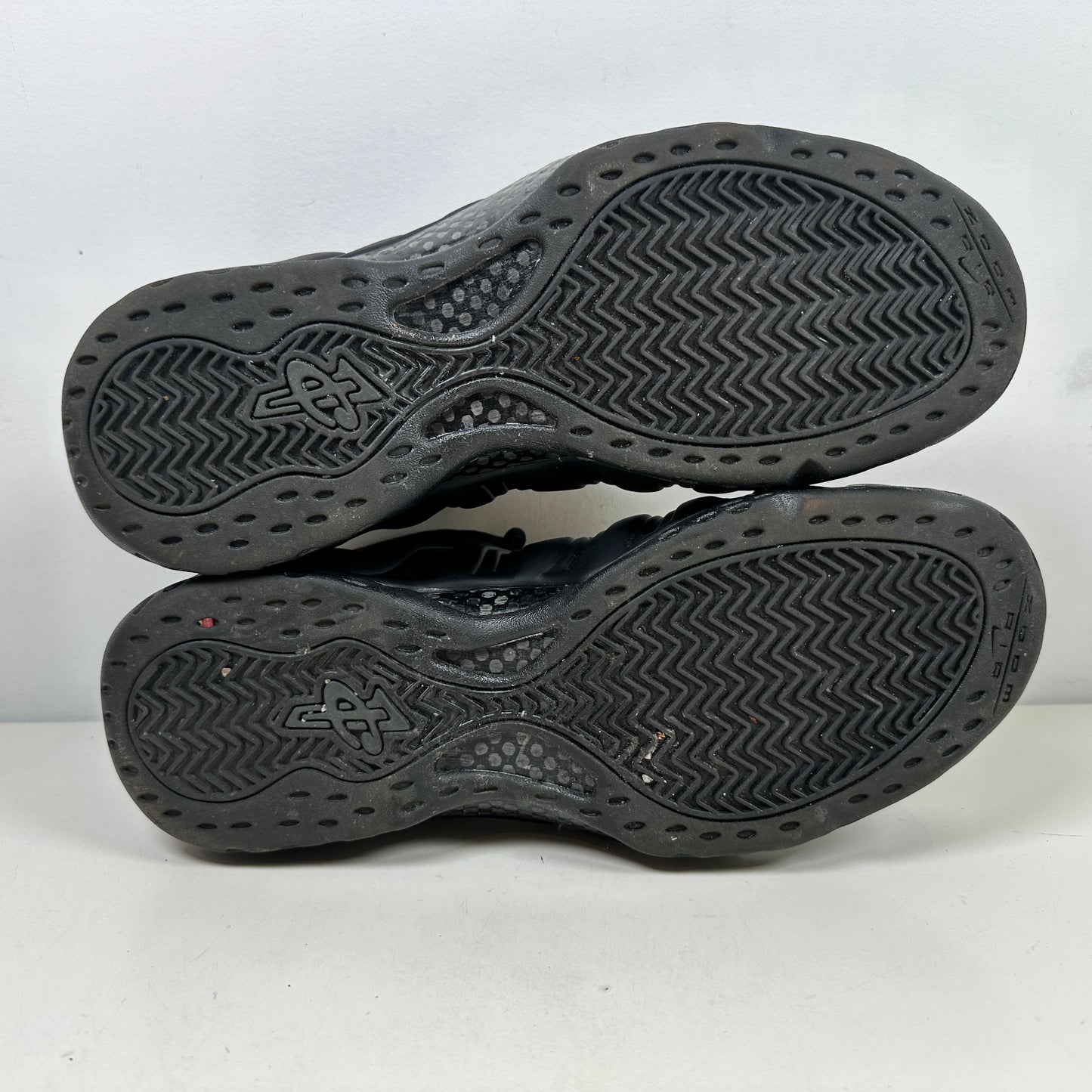 FD5855 001 Nike Air Foamposite One Antracita (2023)