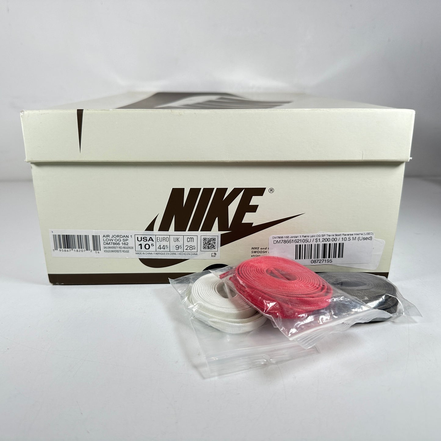 Jordan 1 Retro Low OG SP Travis Scott Moca inverso