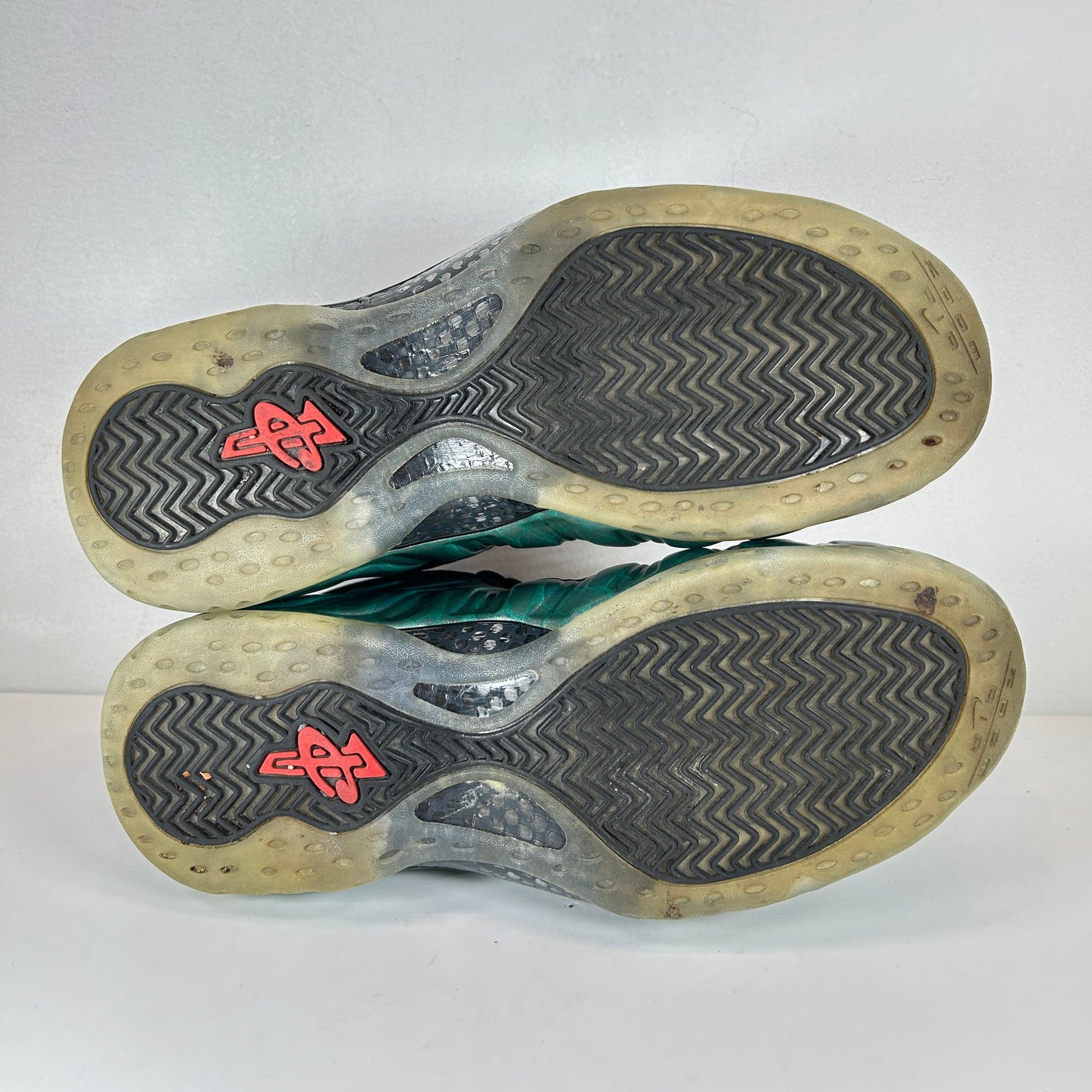 575420 300 Nike Air Foamposite Uno Se fue a pescar