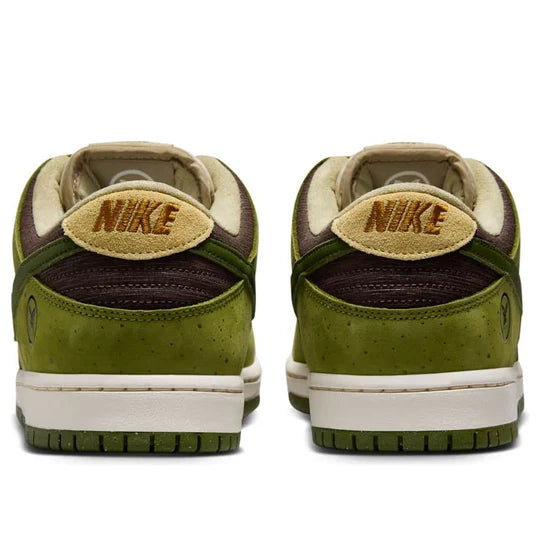 HF8022 300 Nike SB Dunk Low Yuto Horigome Matcha