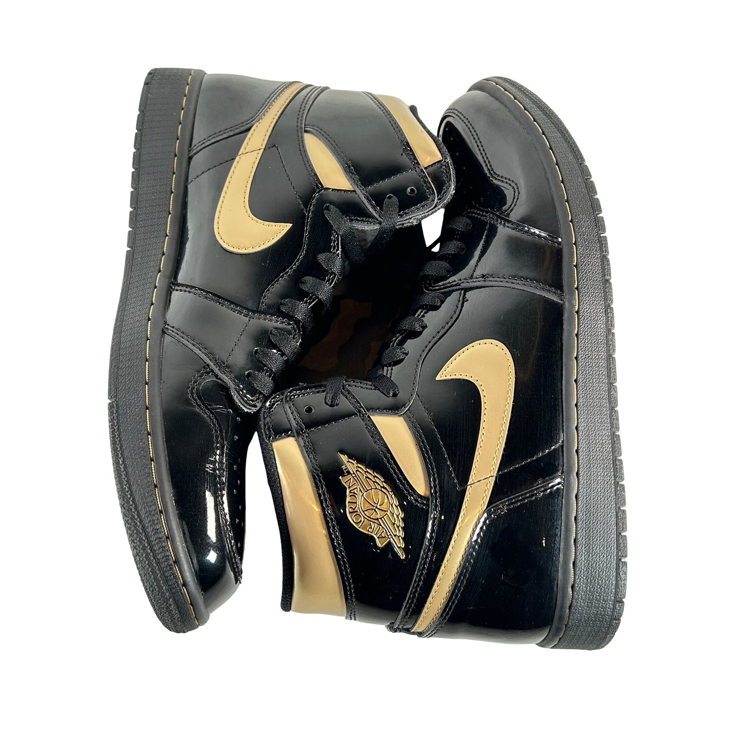 555088 032 Jordan 1 Black/Gold [USED] - 12 M (Used)