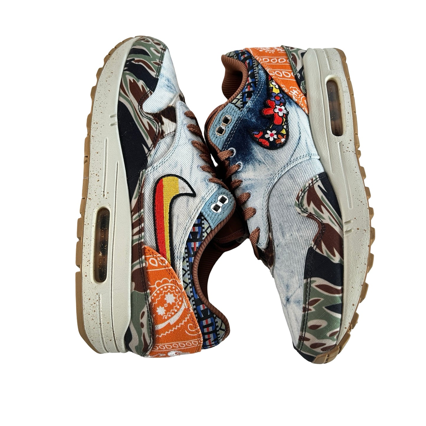 DN1803 900 Nike Air Max 1 SP Conceptos Pesados