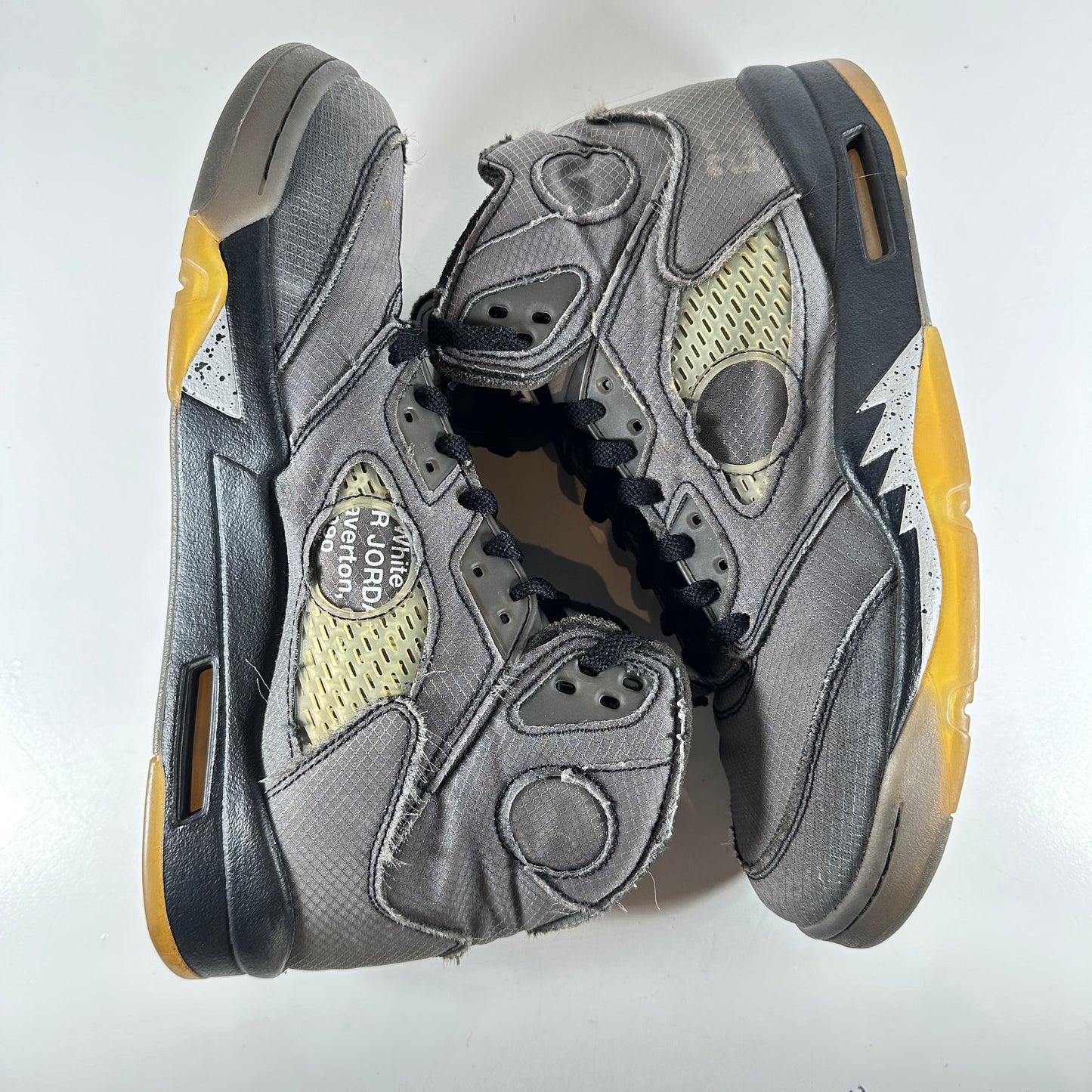 CT8480 001 Jordan 5 Off-White Black [USED] - 11 M (Used)