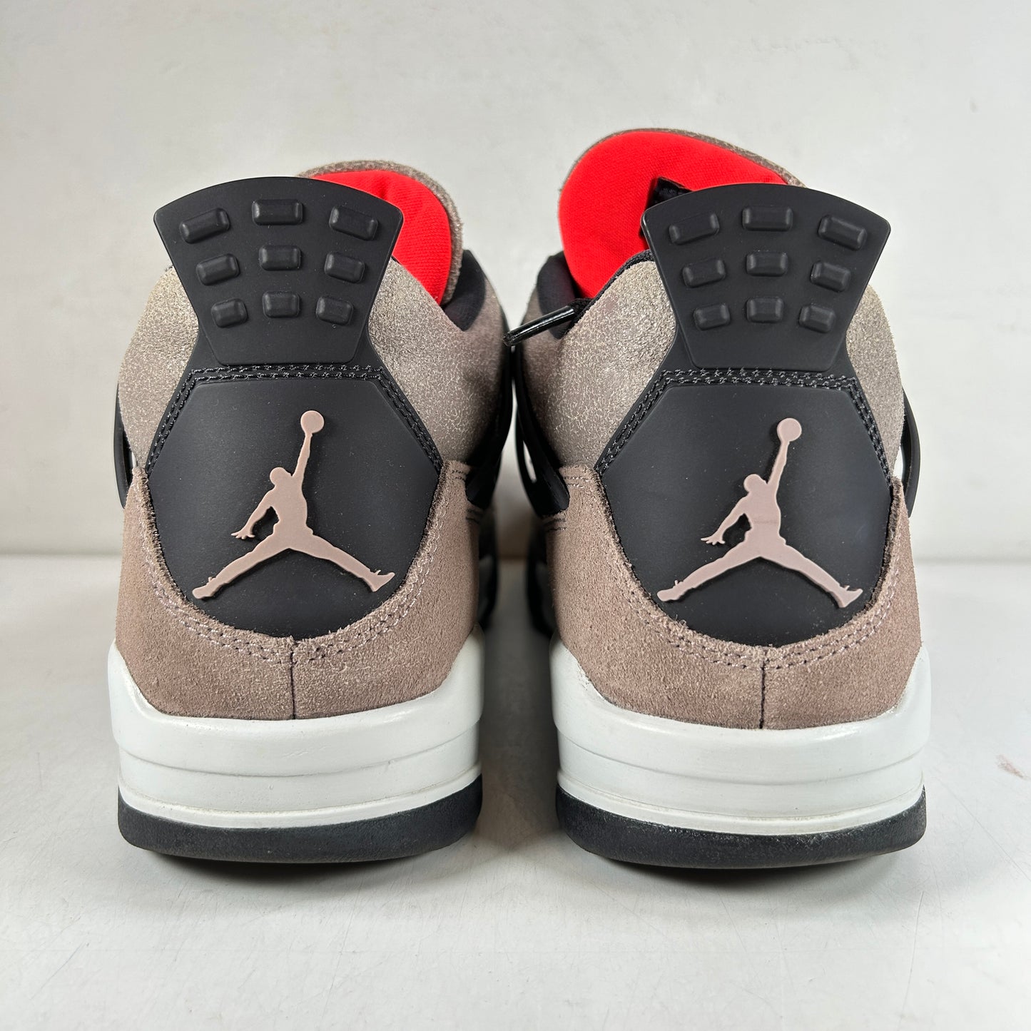 DB0732 200 Jordan 4 Taupe Haze [USED] - 10 M (Used2)