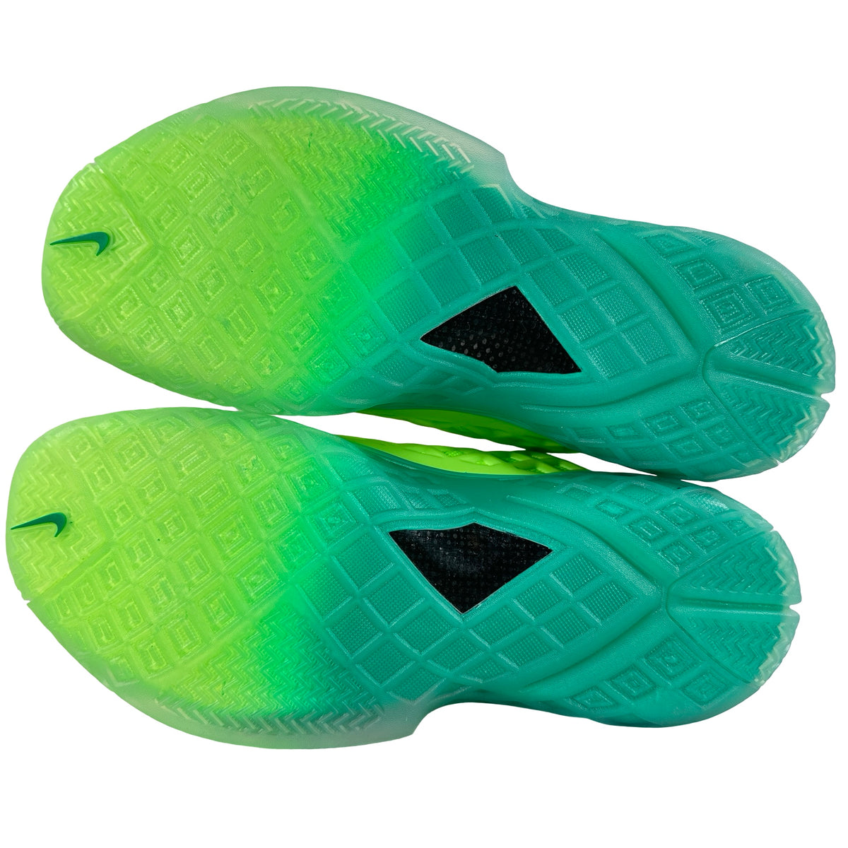 IV7127 300 Nike Kobe 3 Low Protro Grinch [USED] - 8.5 M (VNDS)