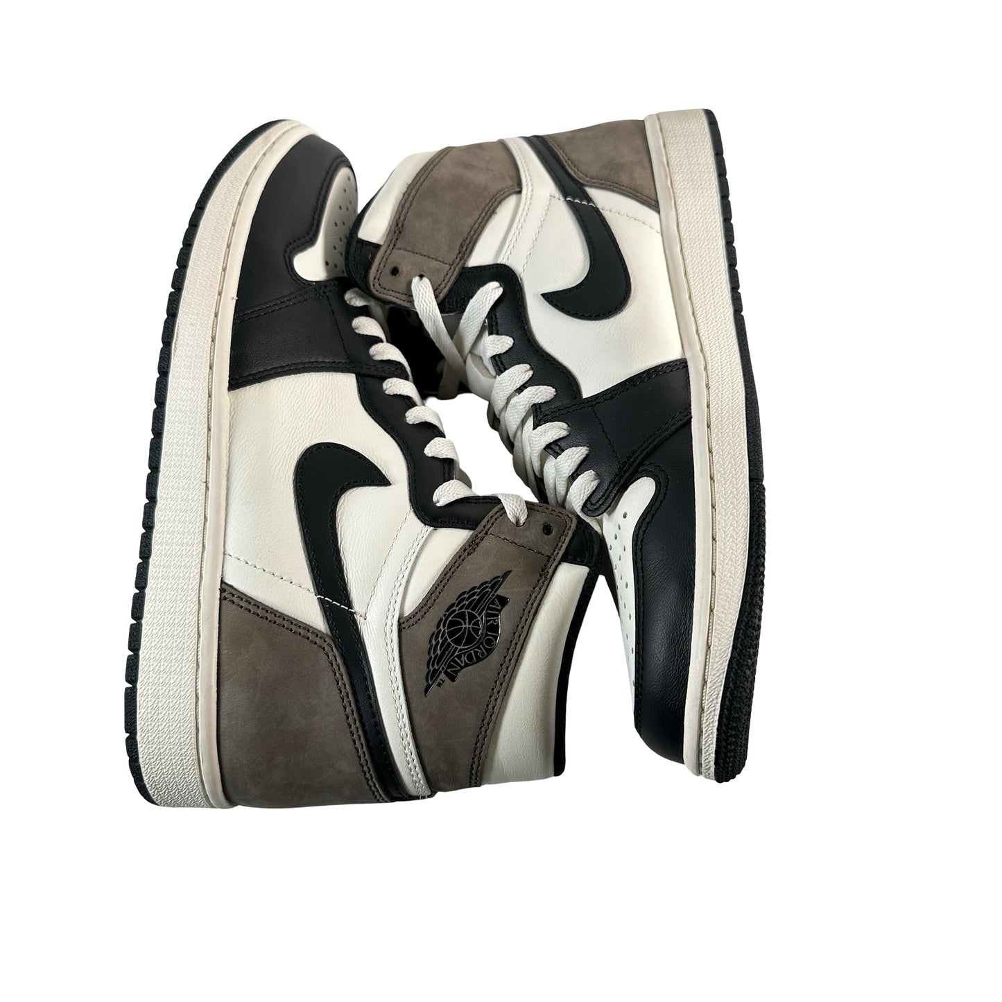 555088 105 Jordan 1 Mocha [USED] - 8.5 M (VNDS) (No Box)