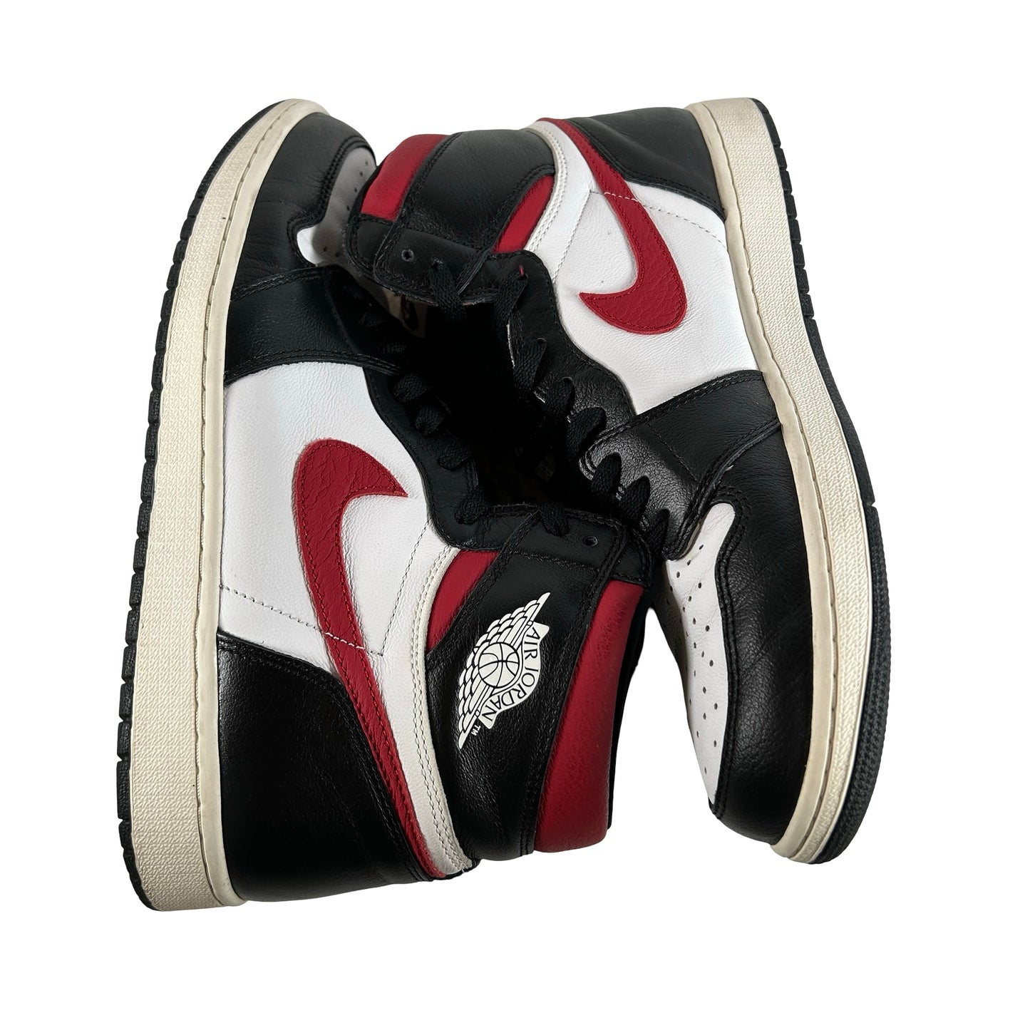 555088 061 Jordan 1 Retro High Bloodline [USED] - 13 (Used) (Replace Box)