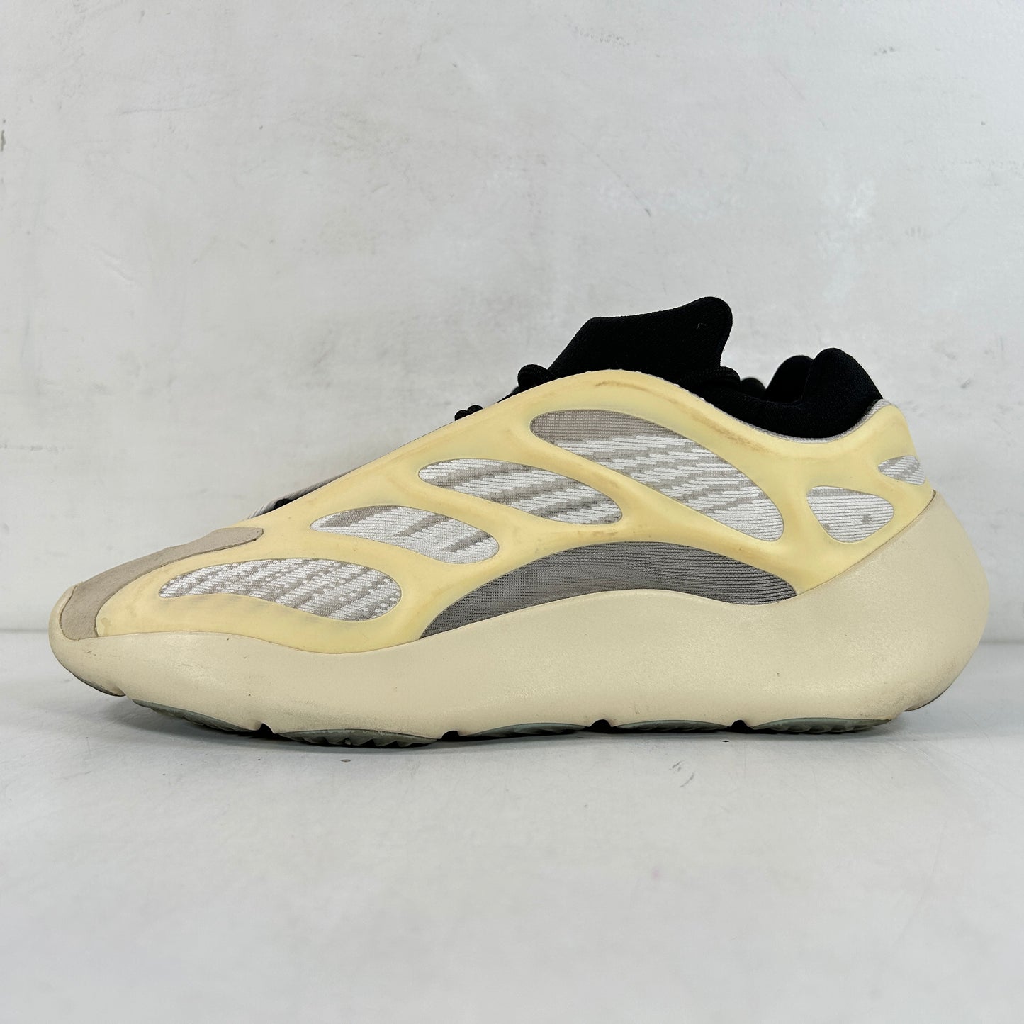 FW4980 adidas Yeezy 700 V3 Azael [USED] - 9 M (Used) (Replace Box)