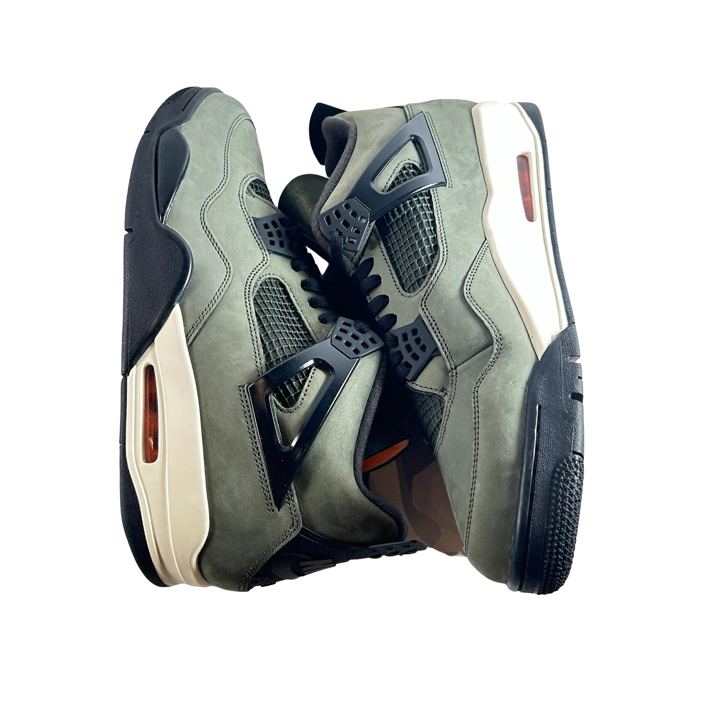 IB1519 200 Jordan 4 Retro OG SP Undefeated (2025) [USED] - 13 M (Used8)