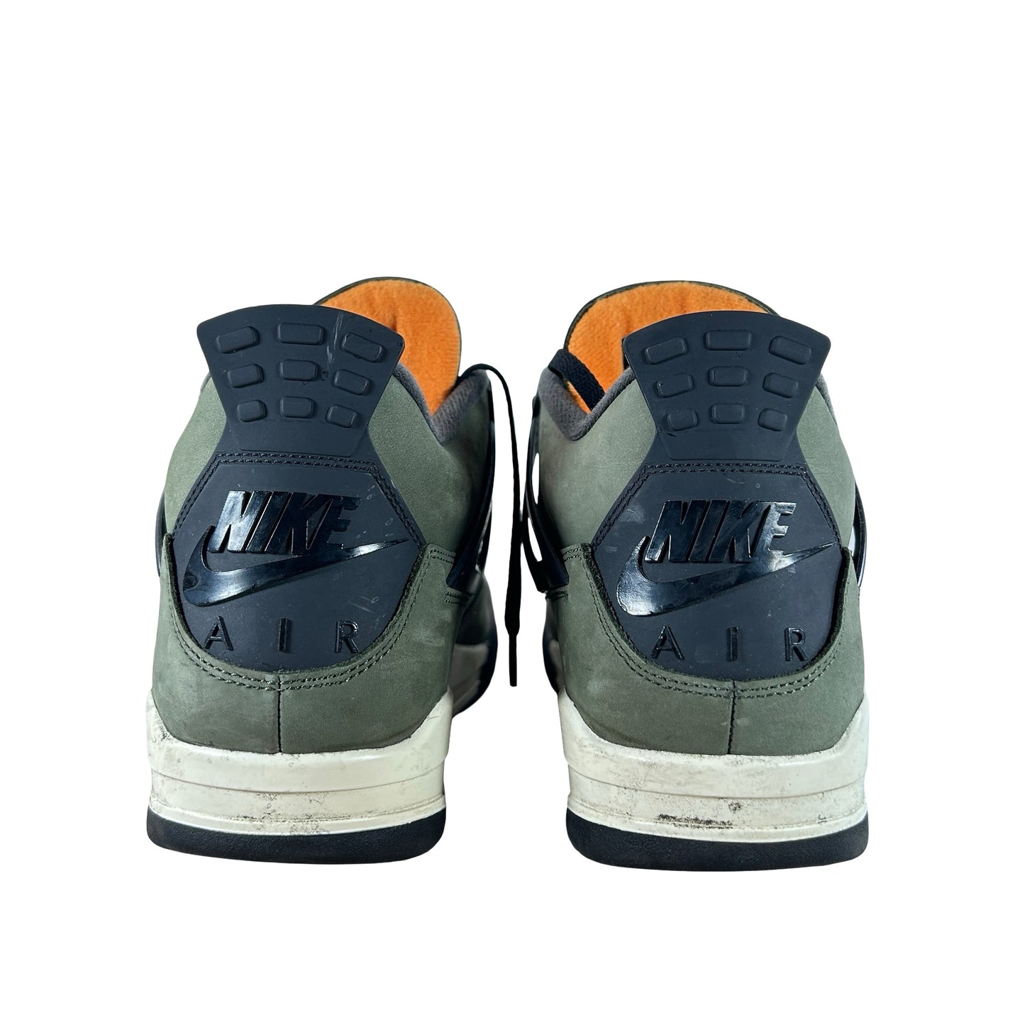 IB1519 200 Jordan 4 Retro OG SP Undefeated (2025) [USED] - 14 M (Used2)