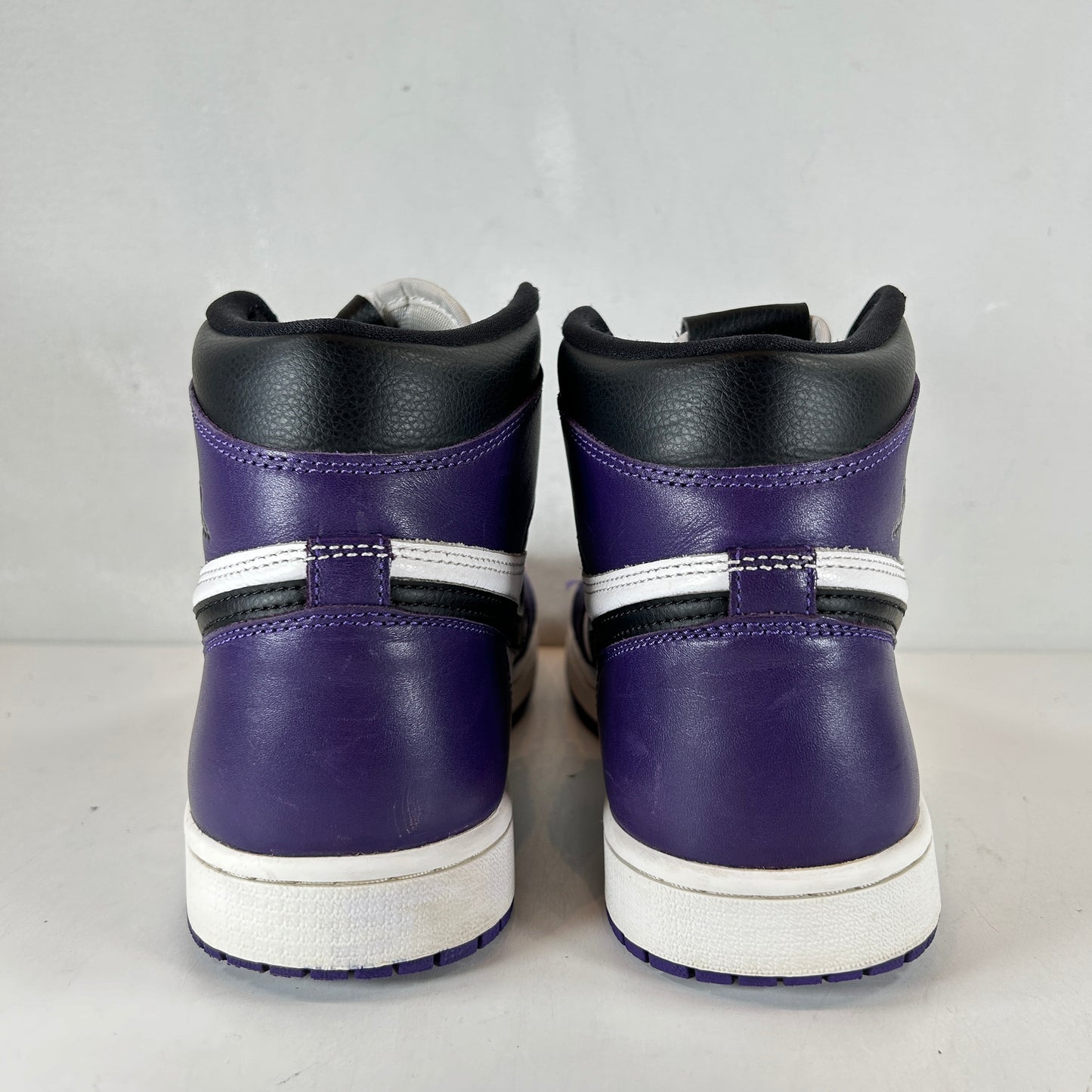 555088 500 Jordan 1 Court Purple [USED] - 10.5 M (Used) (No Box)