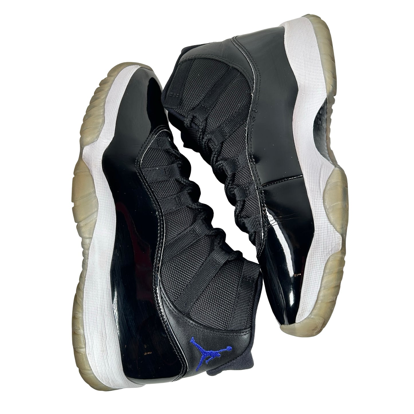 378037 003 Jordania 11 Space Jam (2016)