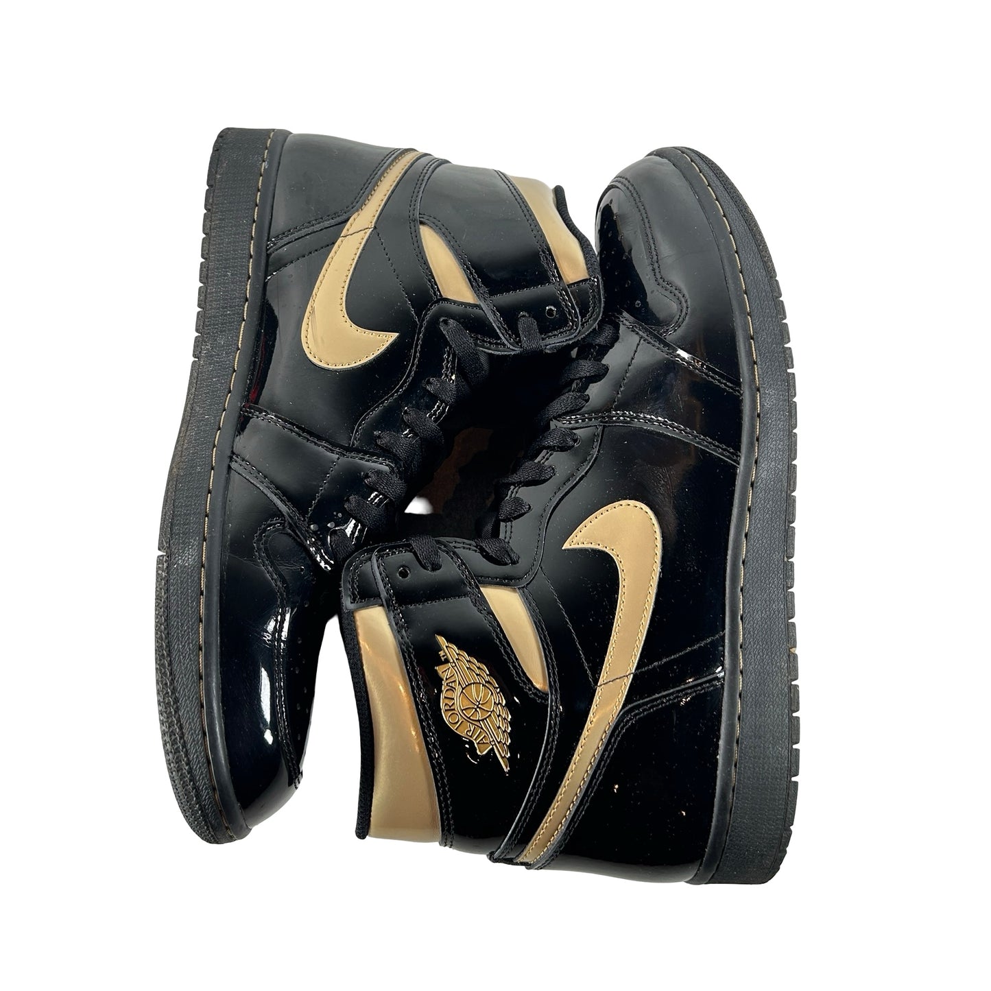 555088 032 Jordan 1 Black/Gold [USED] - 13 M (Used)