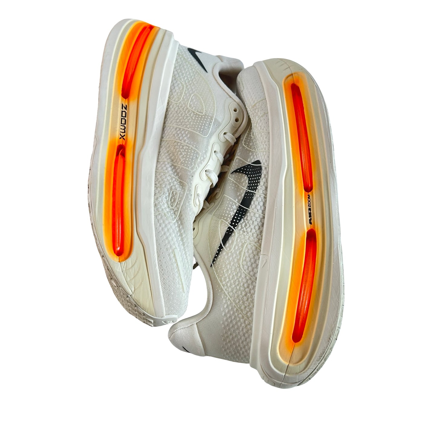IQ4035 100 Nike Vomero Premium Sail Coconut Milk [USED] - 9.5 M (Used)