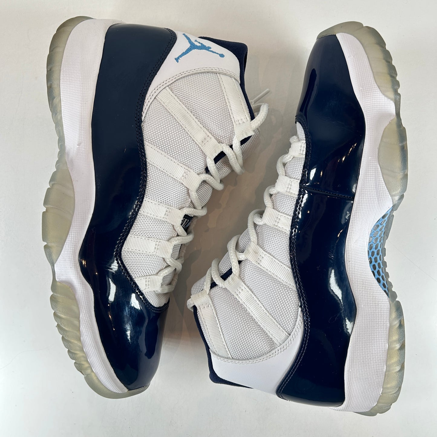 378037 123 Jordan 11 Retro UNC Win Like 82 [USED] - 9.5 M (Used)